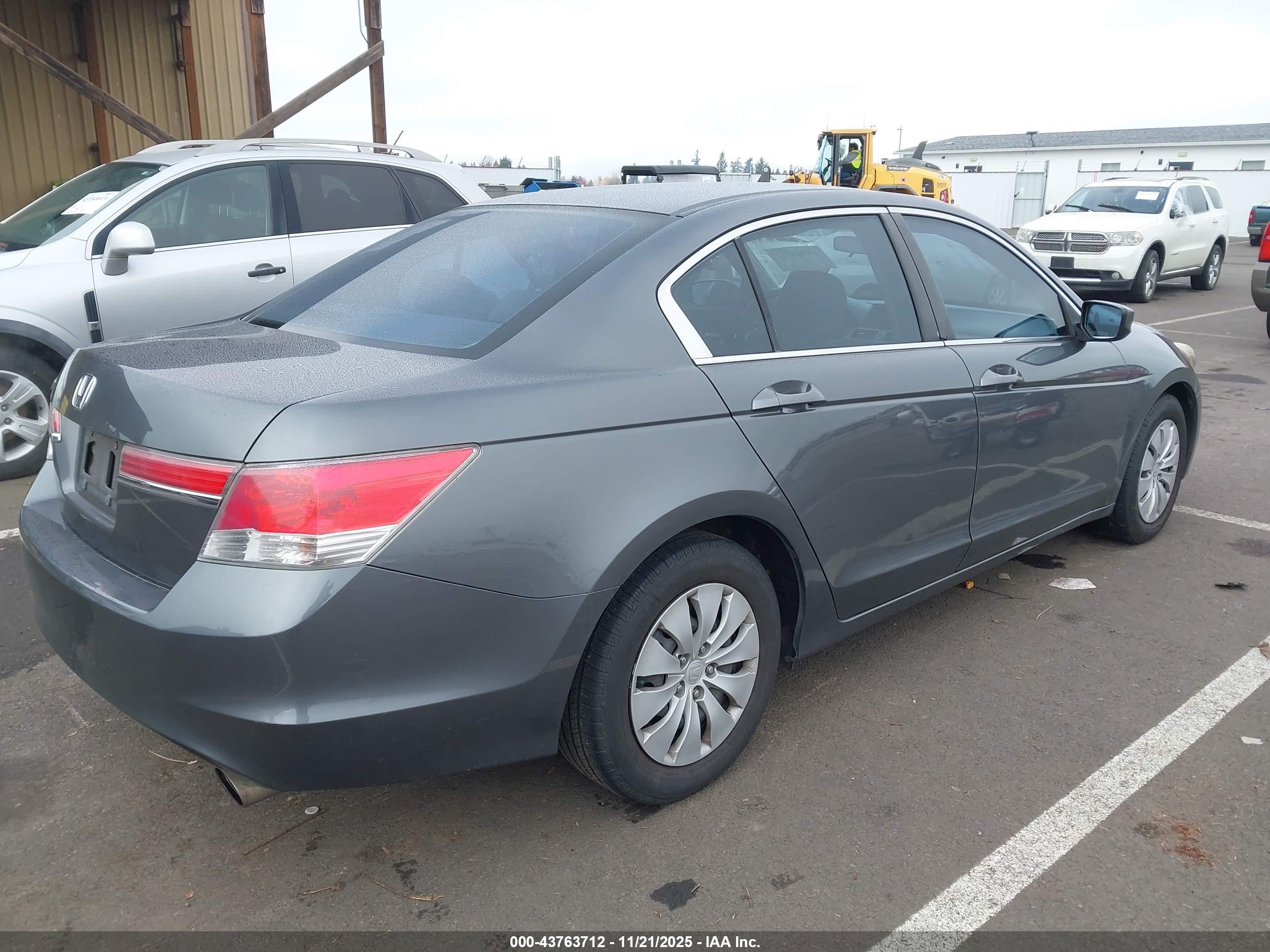 HONDA ACCORD image 4