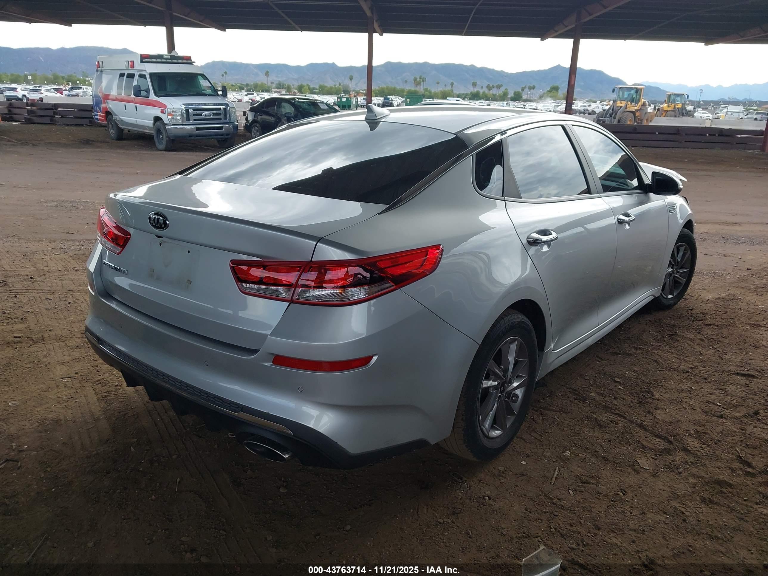 KIA OPTIMA image 4