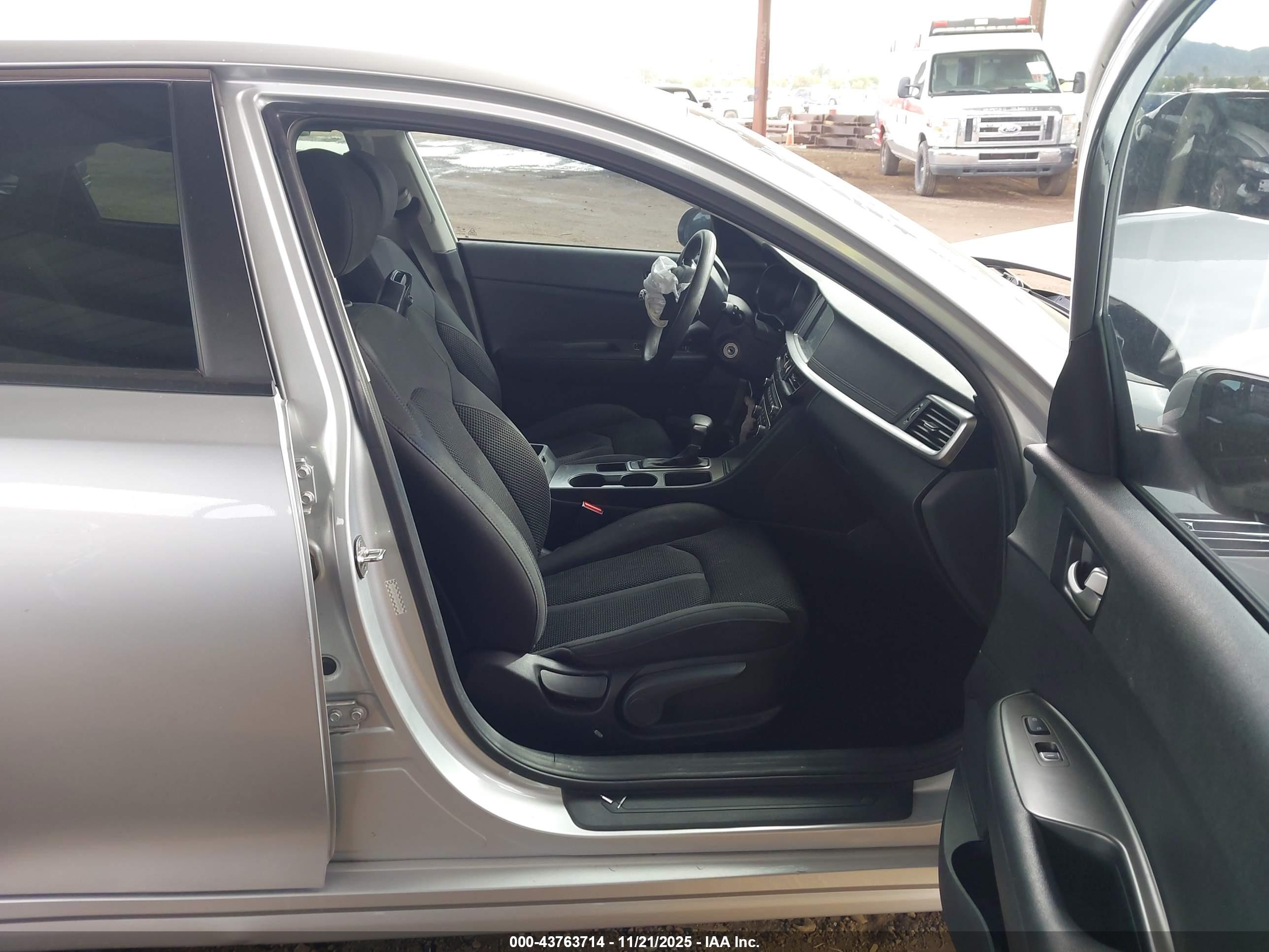 KIA OPTIMA image 5