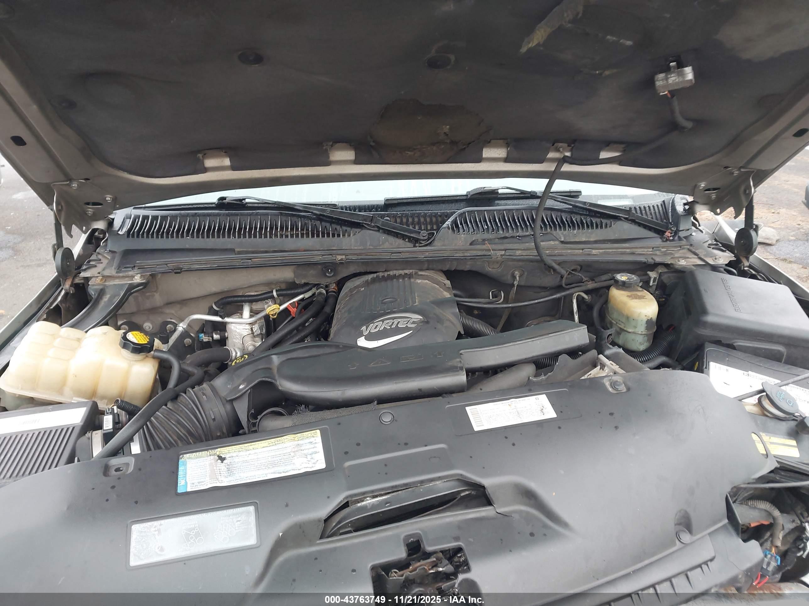 GMC YUKON image 10