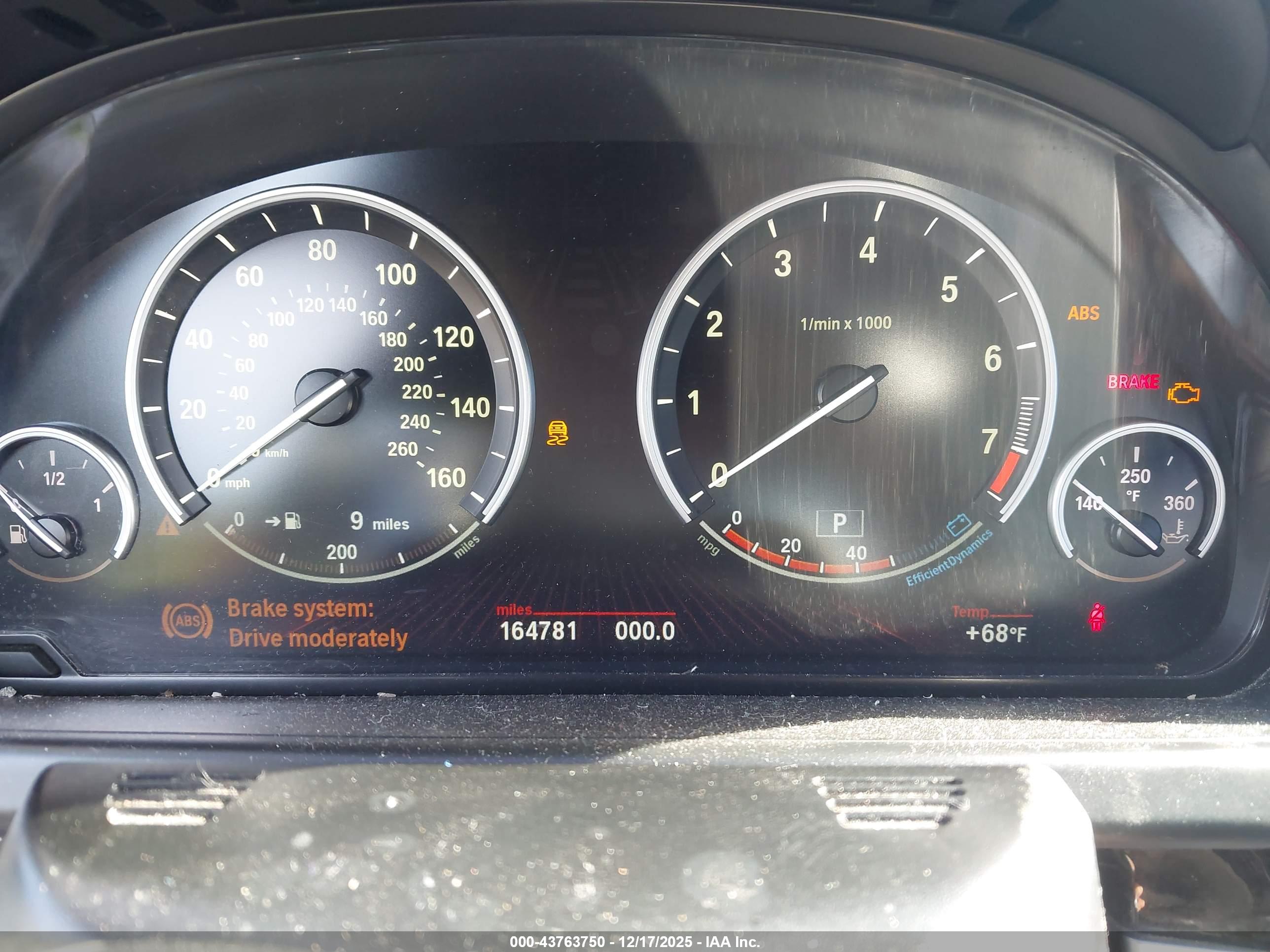 BMW 650I image 7