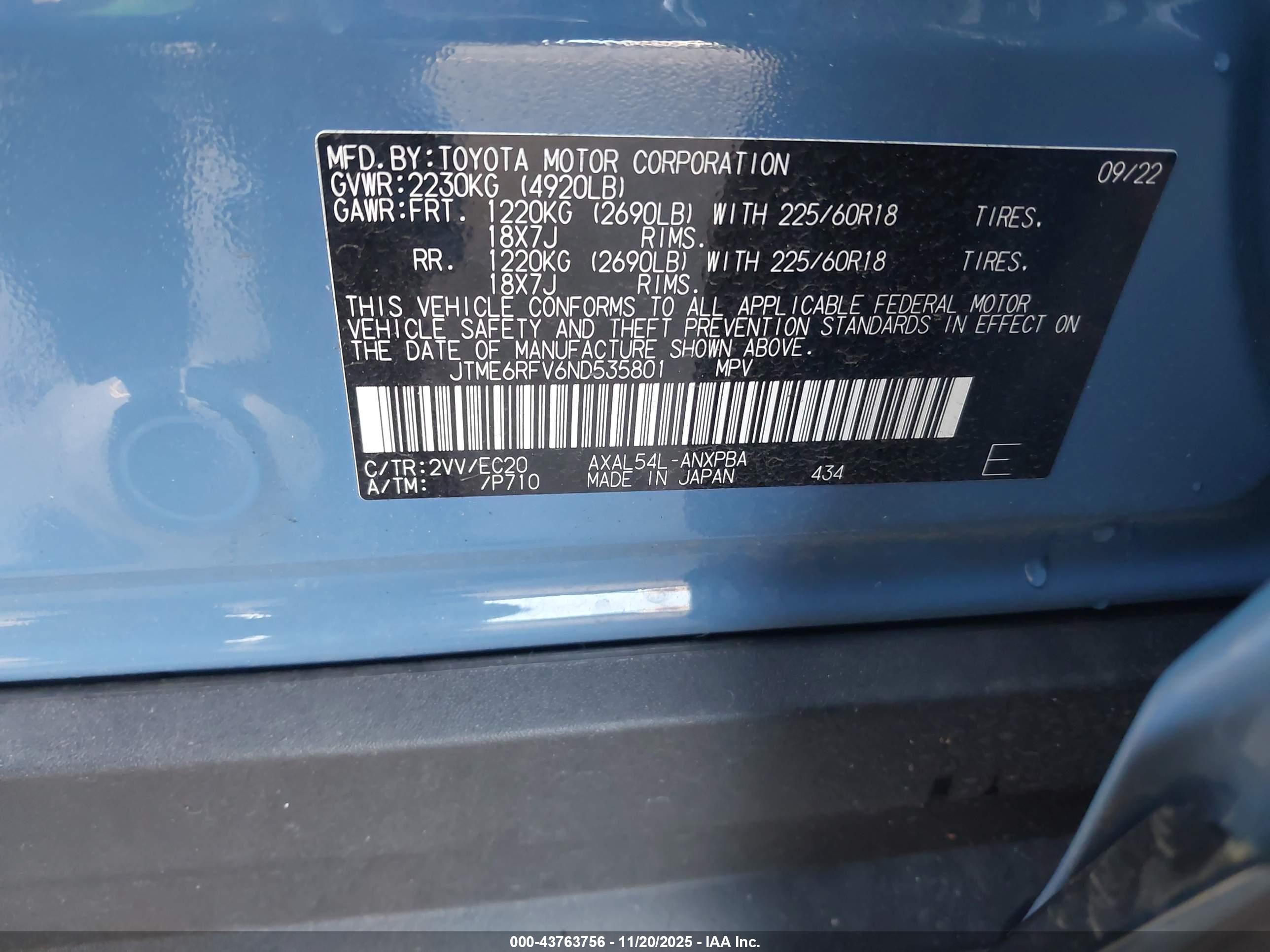 TOYOTA RAV4 image 9