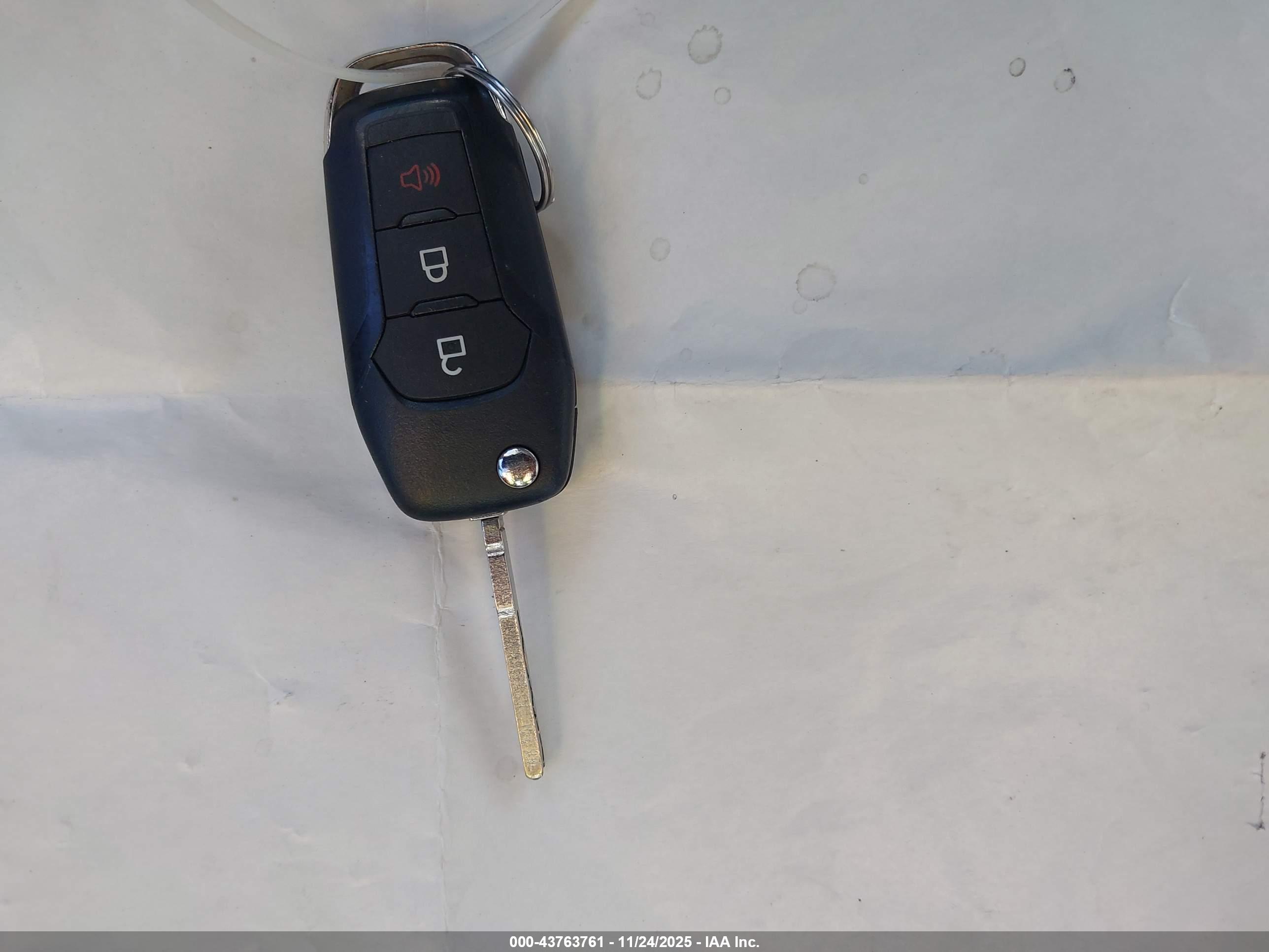 FORD MAVERICK image 11