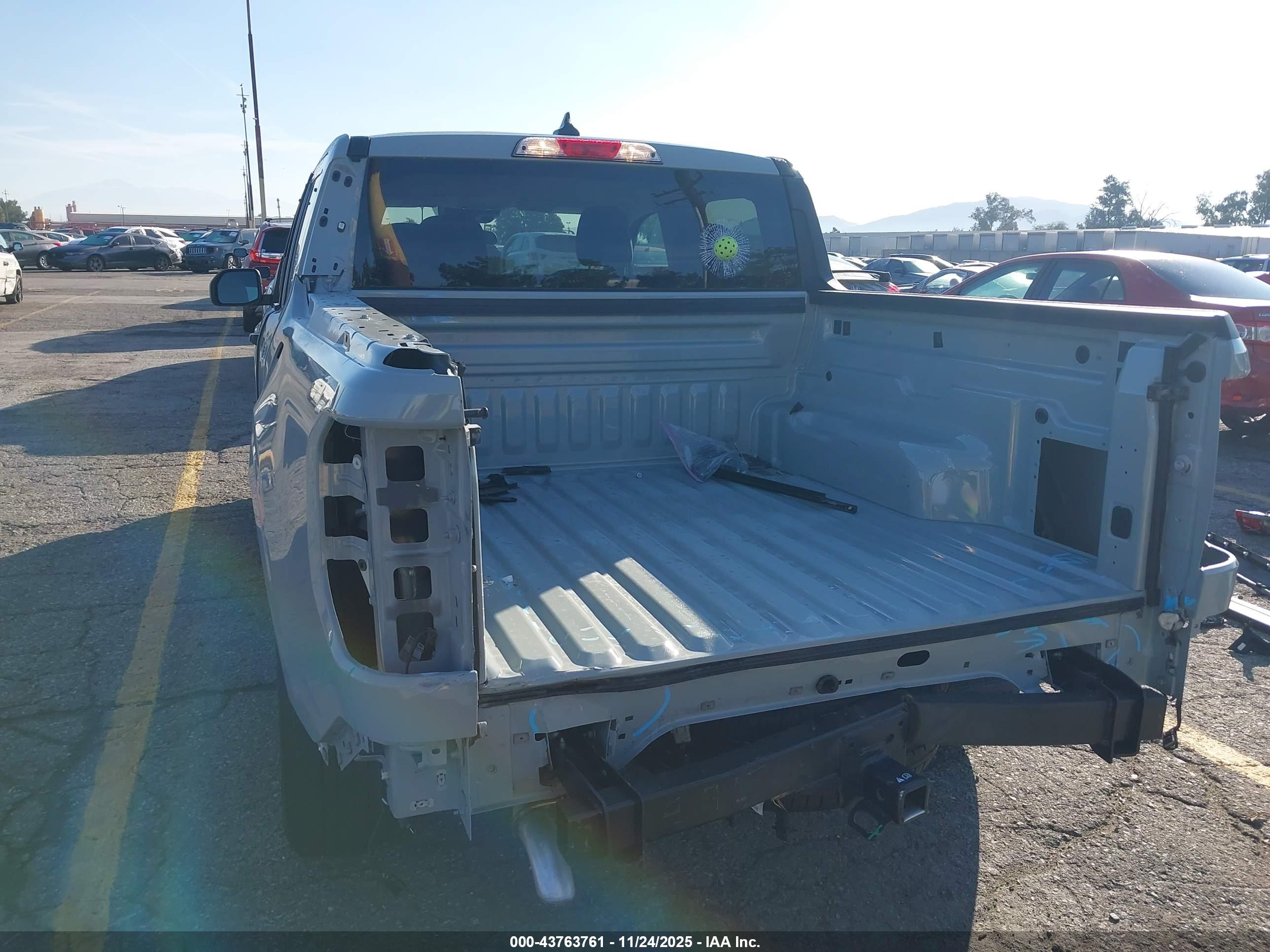 FORD MAVERICK image 6