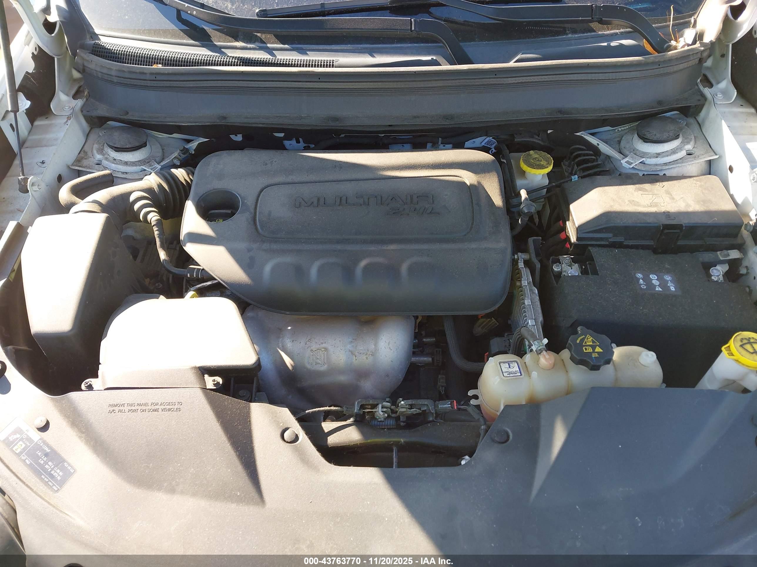 JEEP CHEROKEE image 10