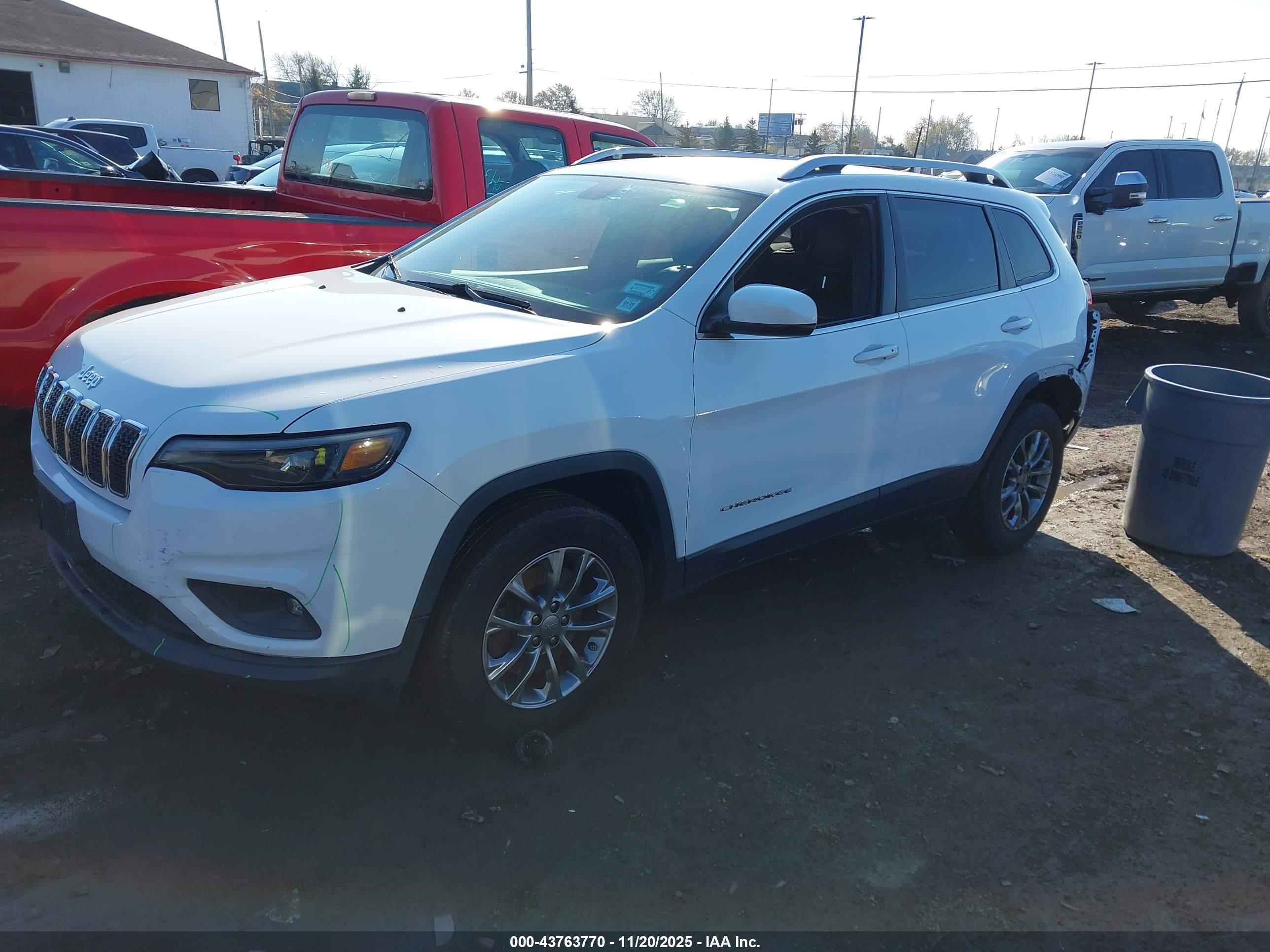 JEEP CHEROKEE image 2