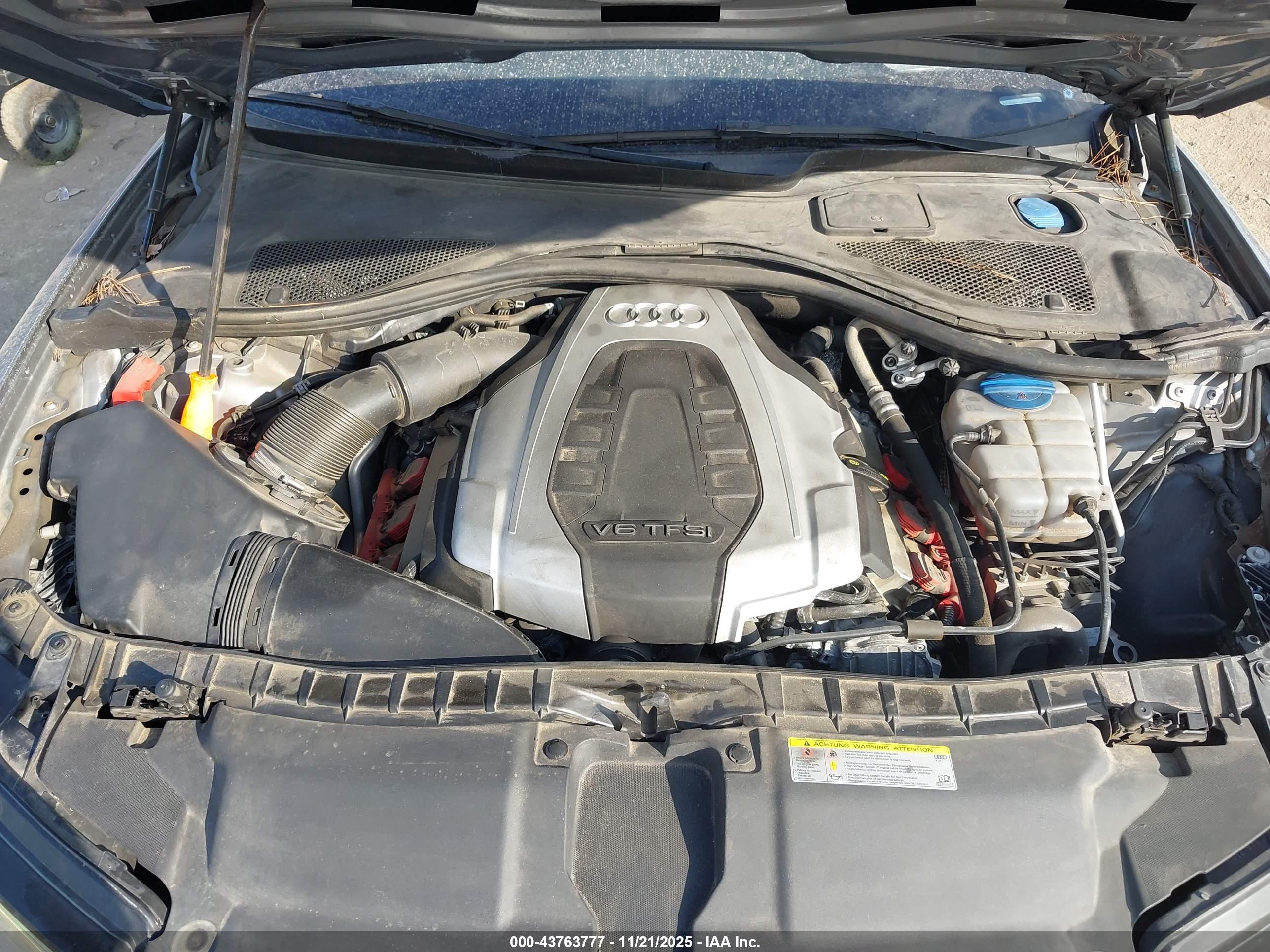 AUDI A6 image 10