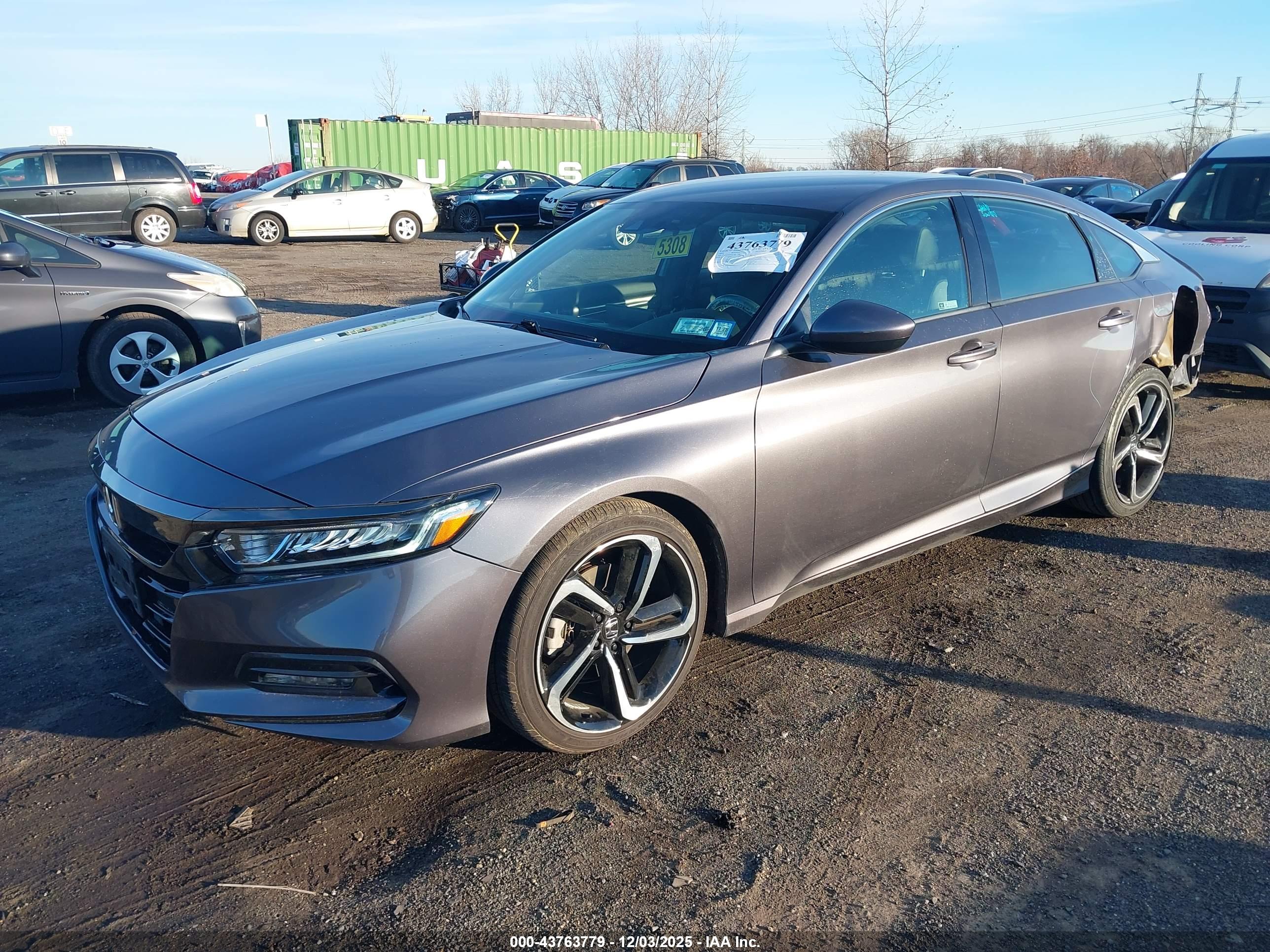 HONDA ACCORD image 2