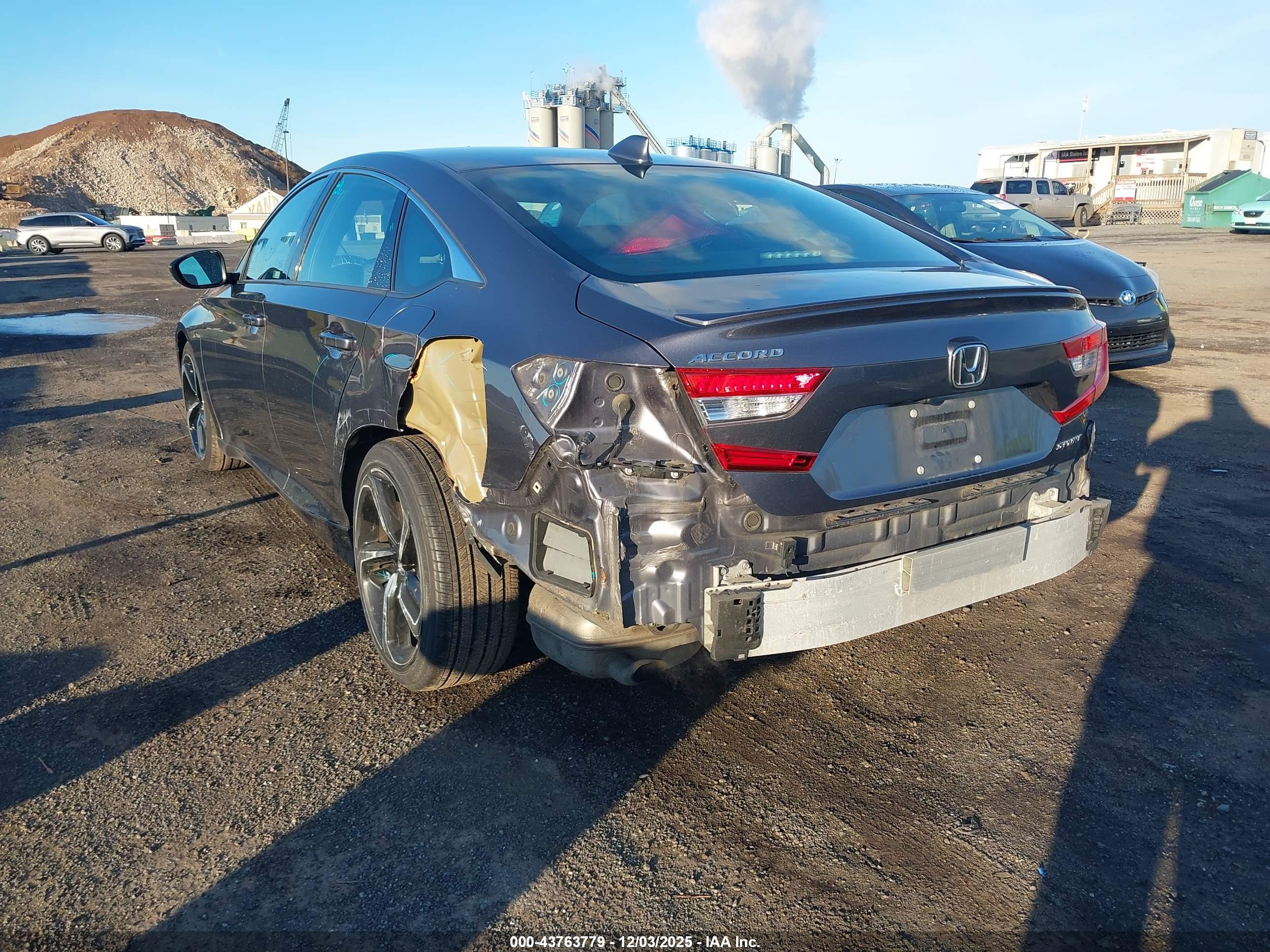 HONDA ACCORD image 6