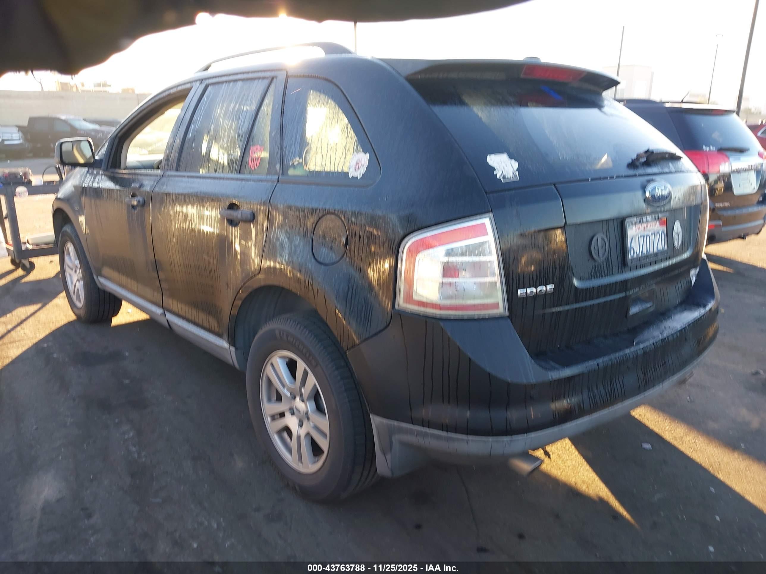 FORD EDGE image 3