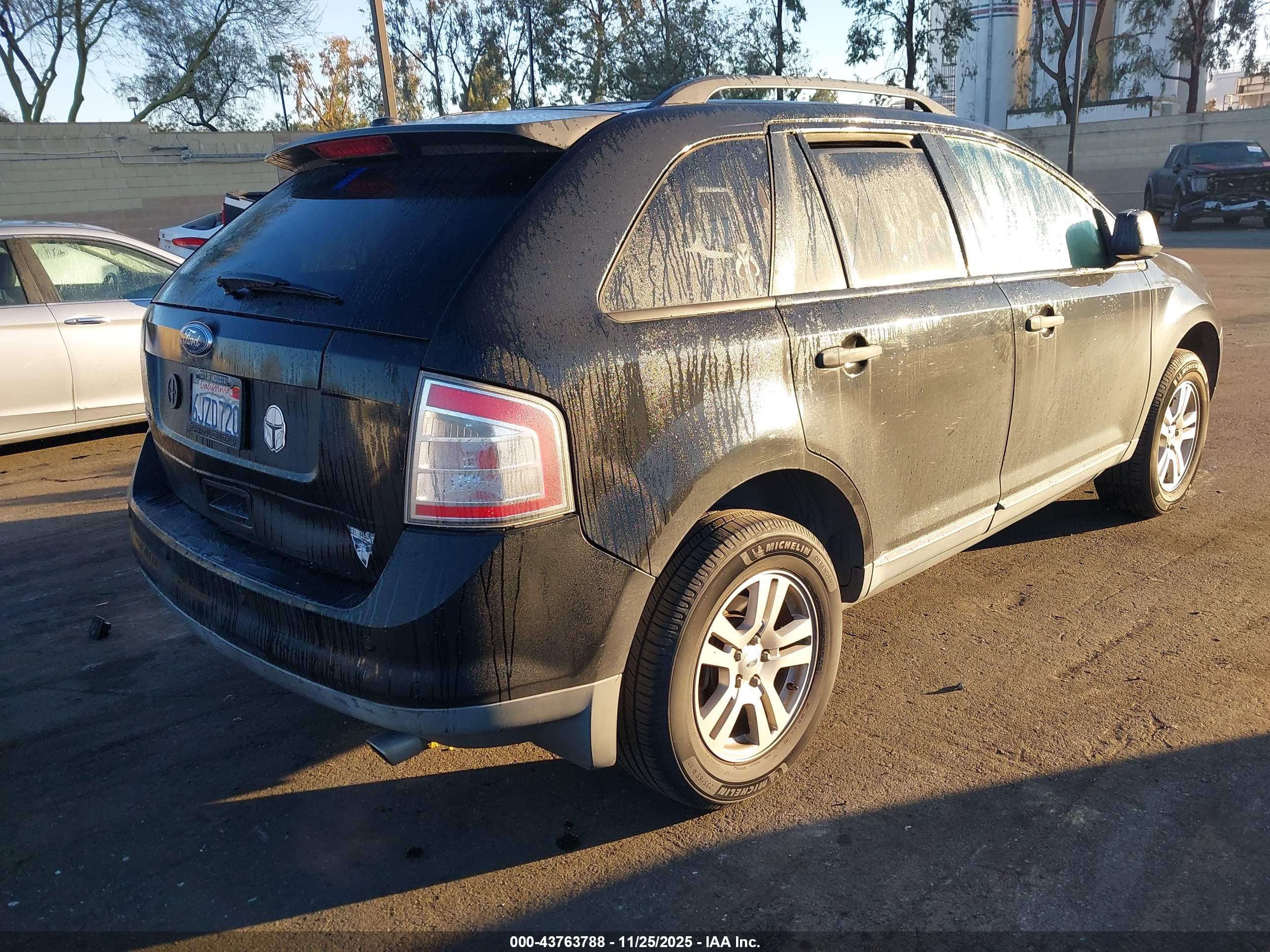 FORD EDGE image 4