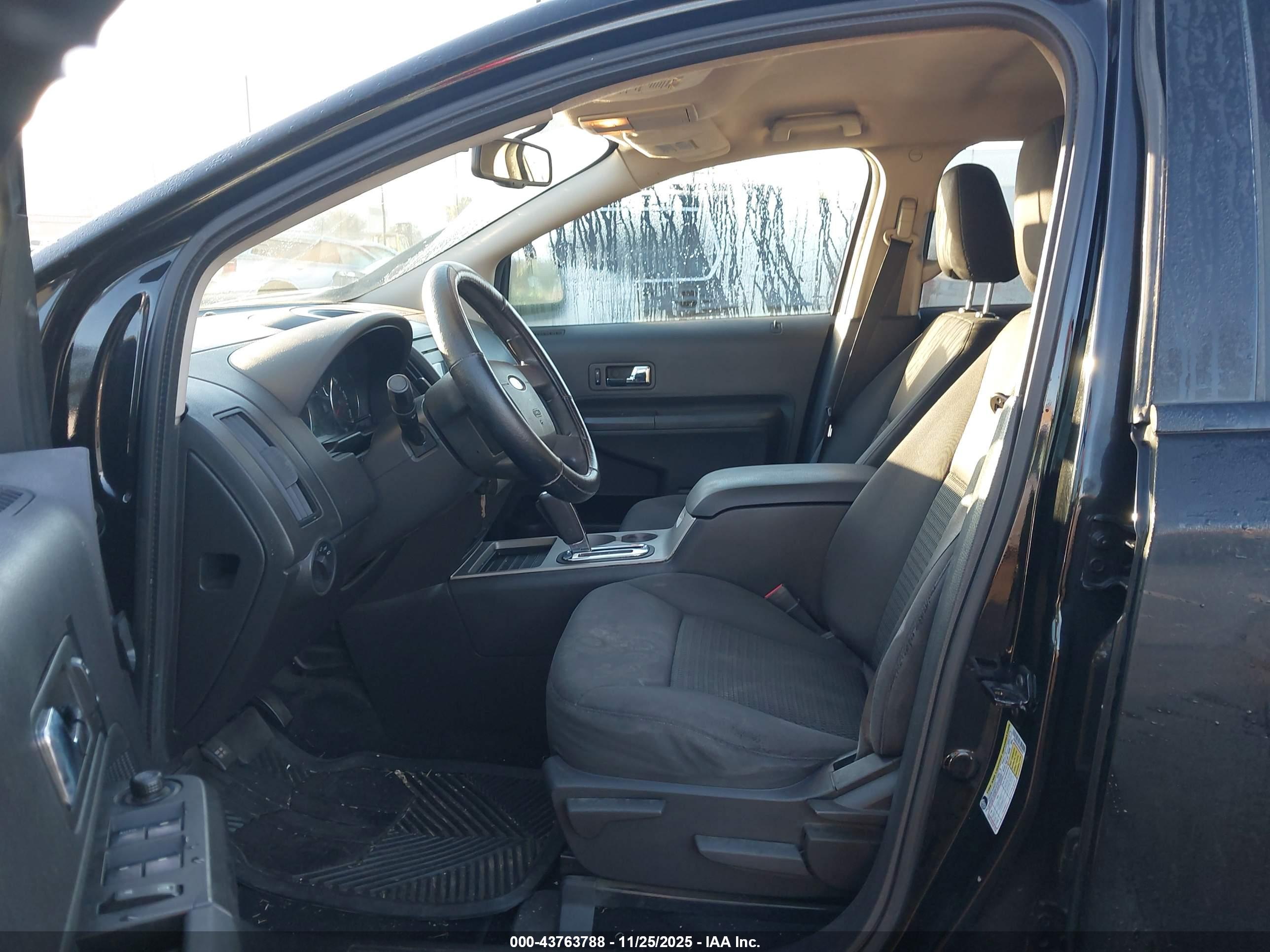 FORD EDGE image 5