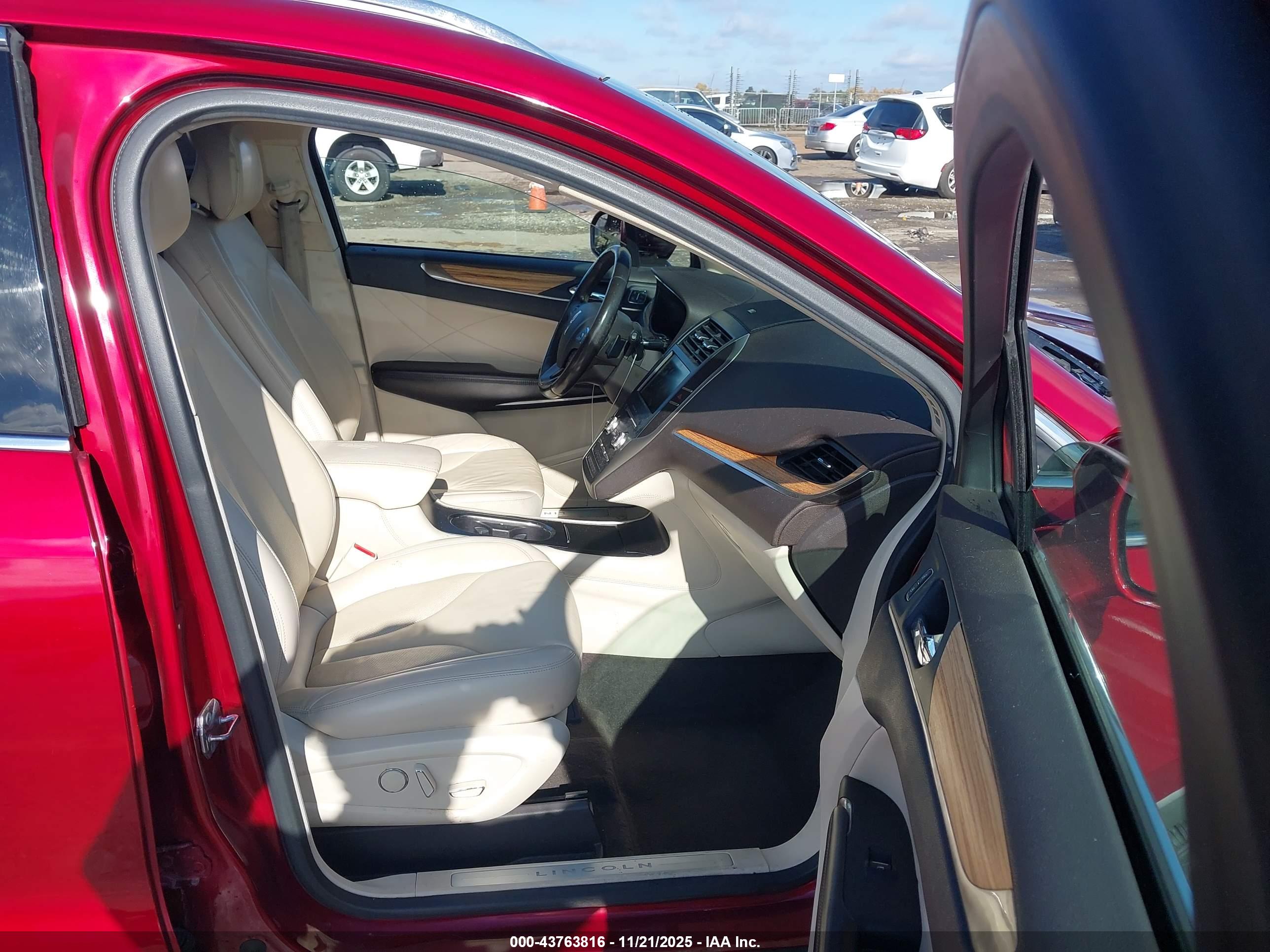 LINCOLN MKC image 5