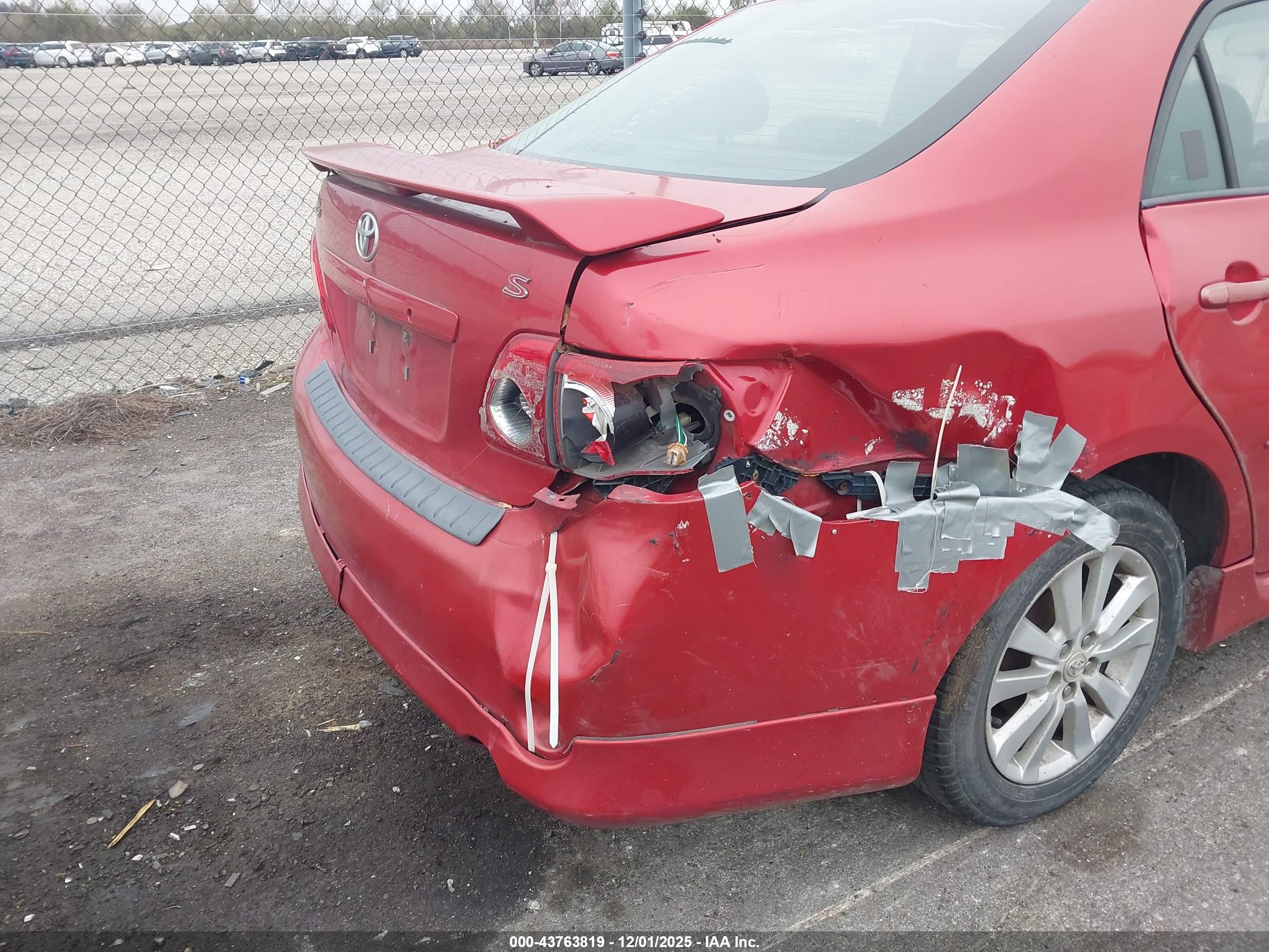 TOYOTA COROLLA image 6