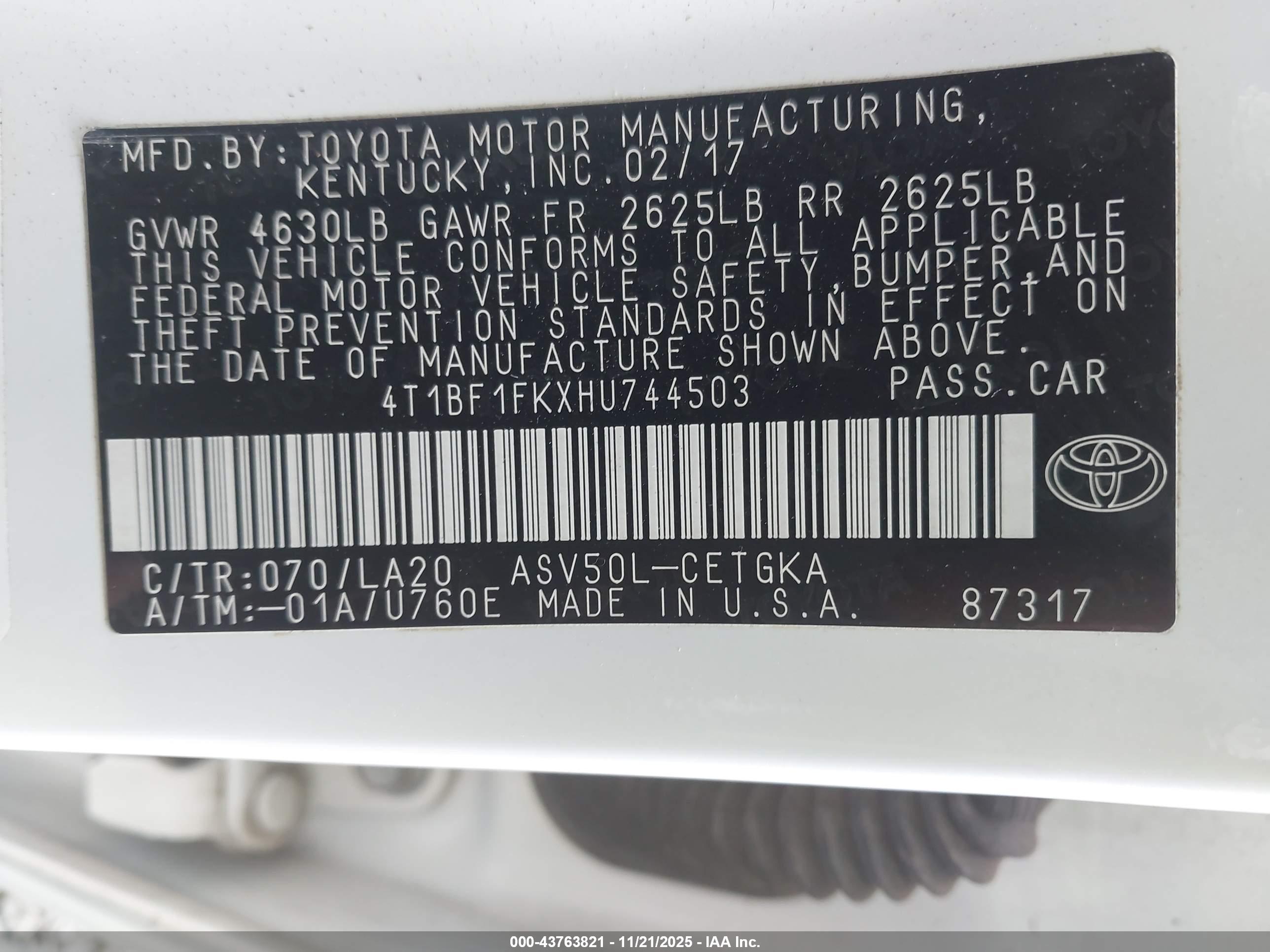 TOYOTA CAMRY image 9