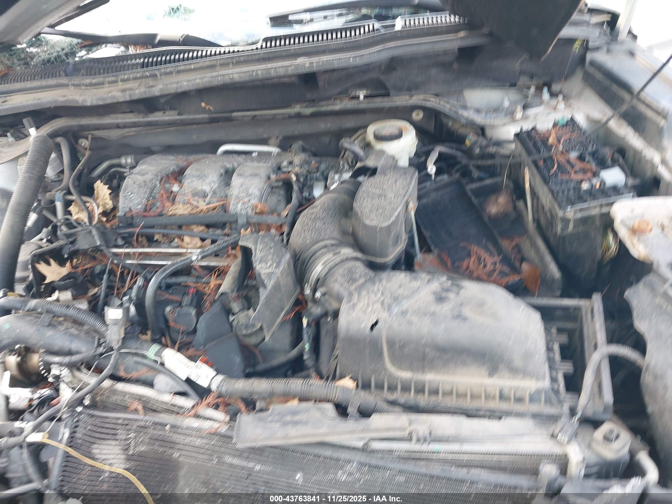 FORD EXPLORER image 10