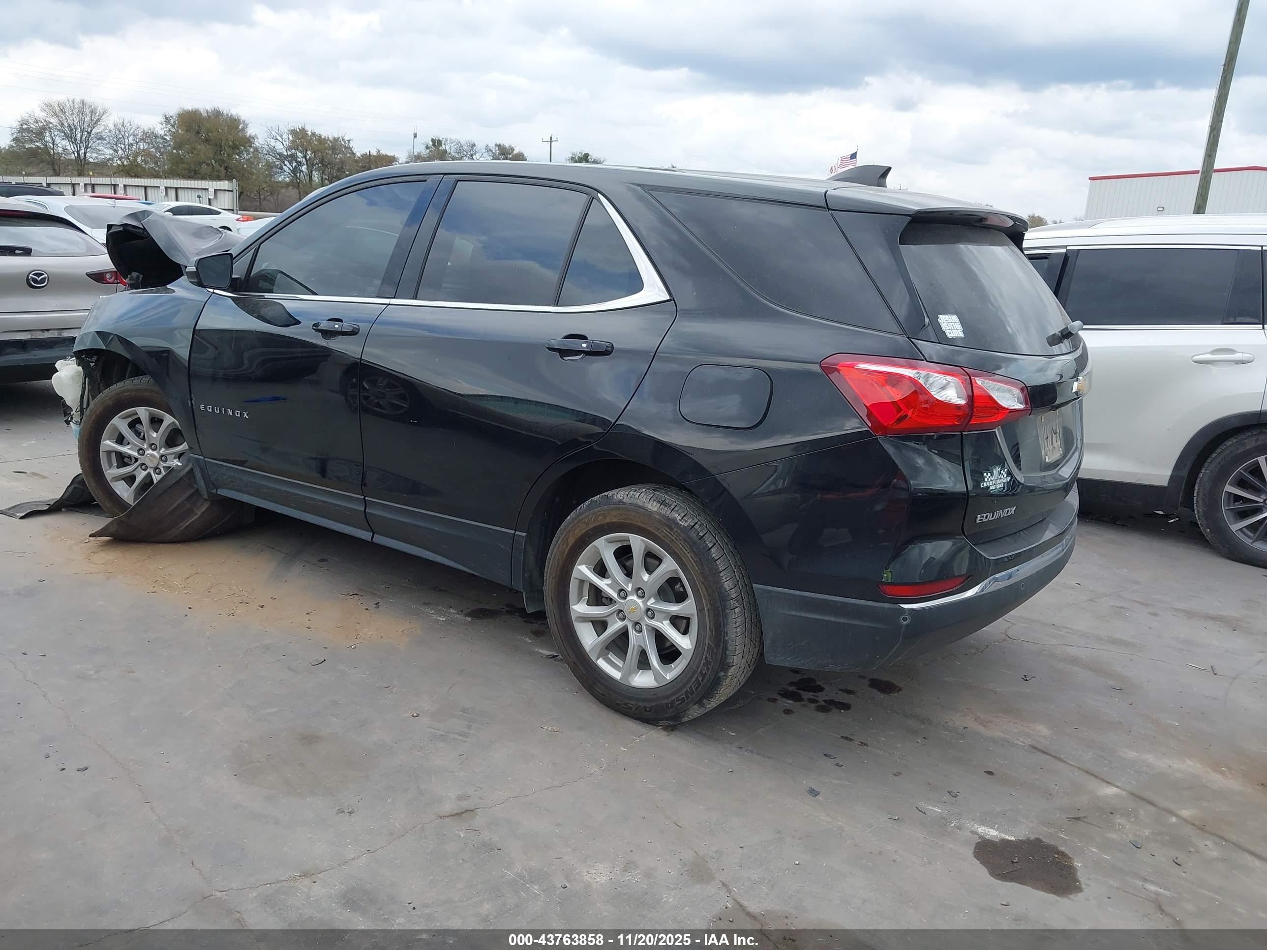 CHEVROLET EQUINOX image 3