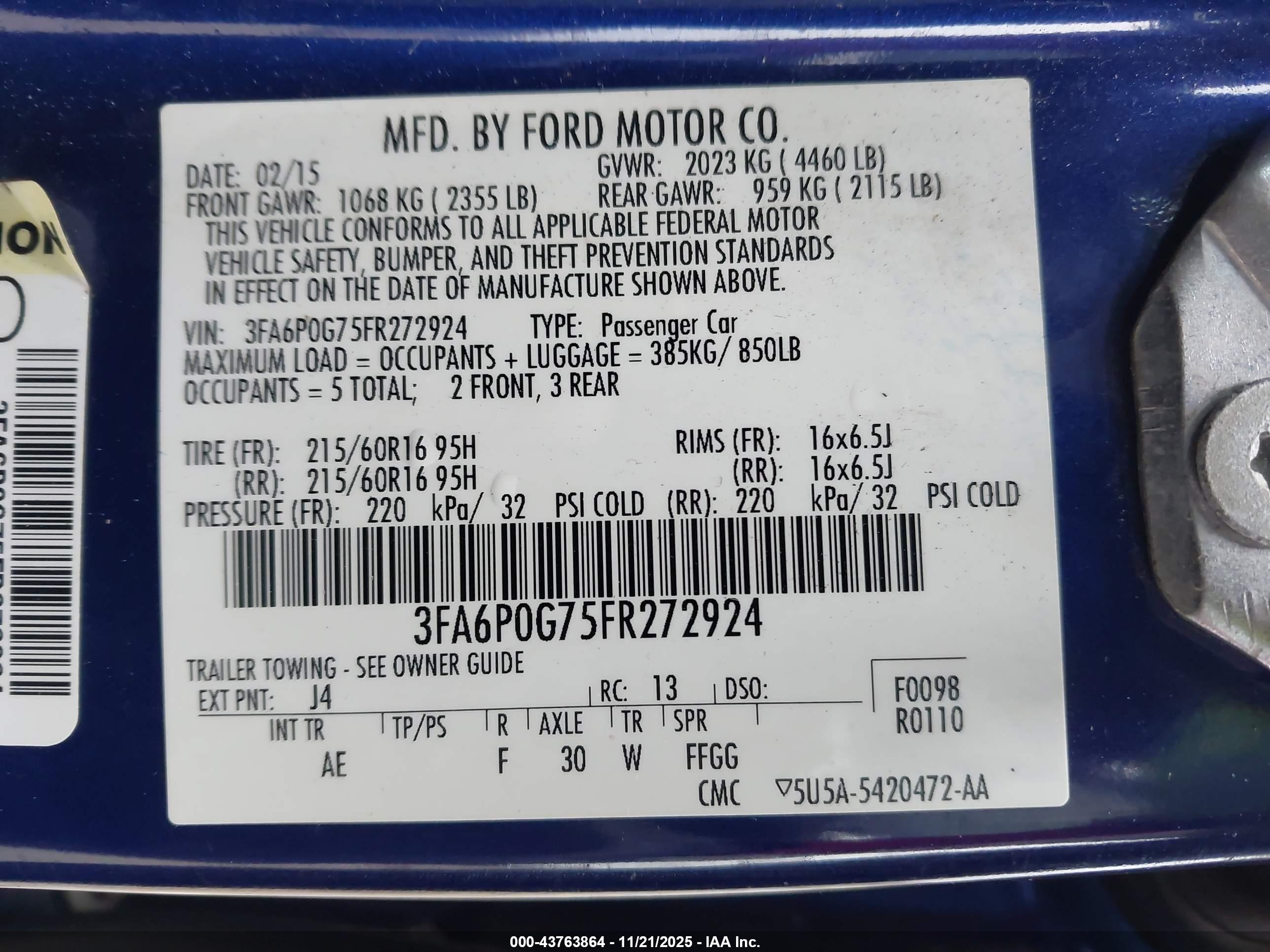 FORD FUSION image 9