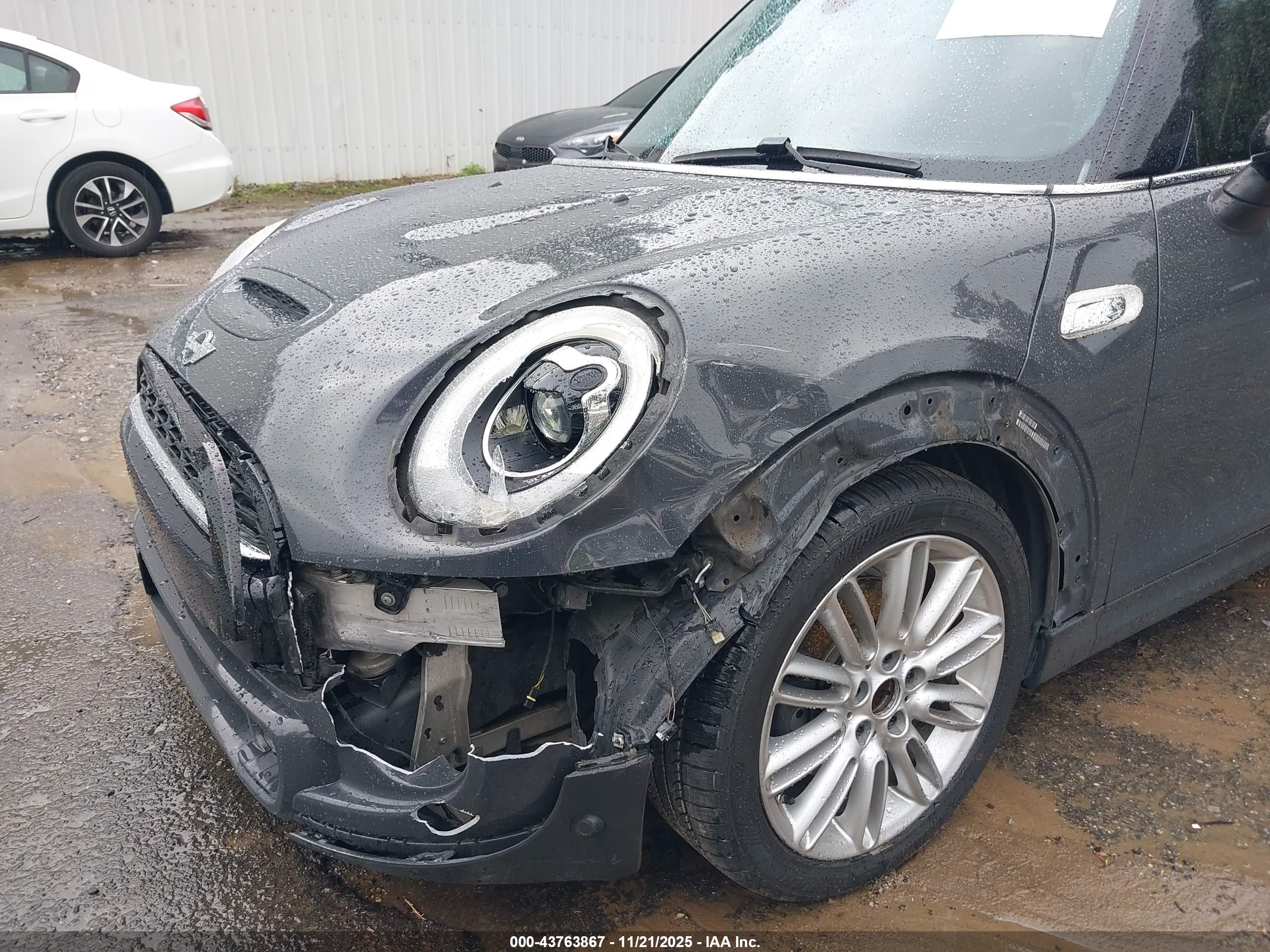 MINI HARDTOP image 6