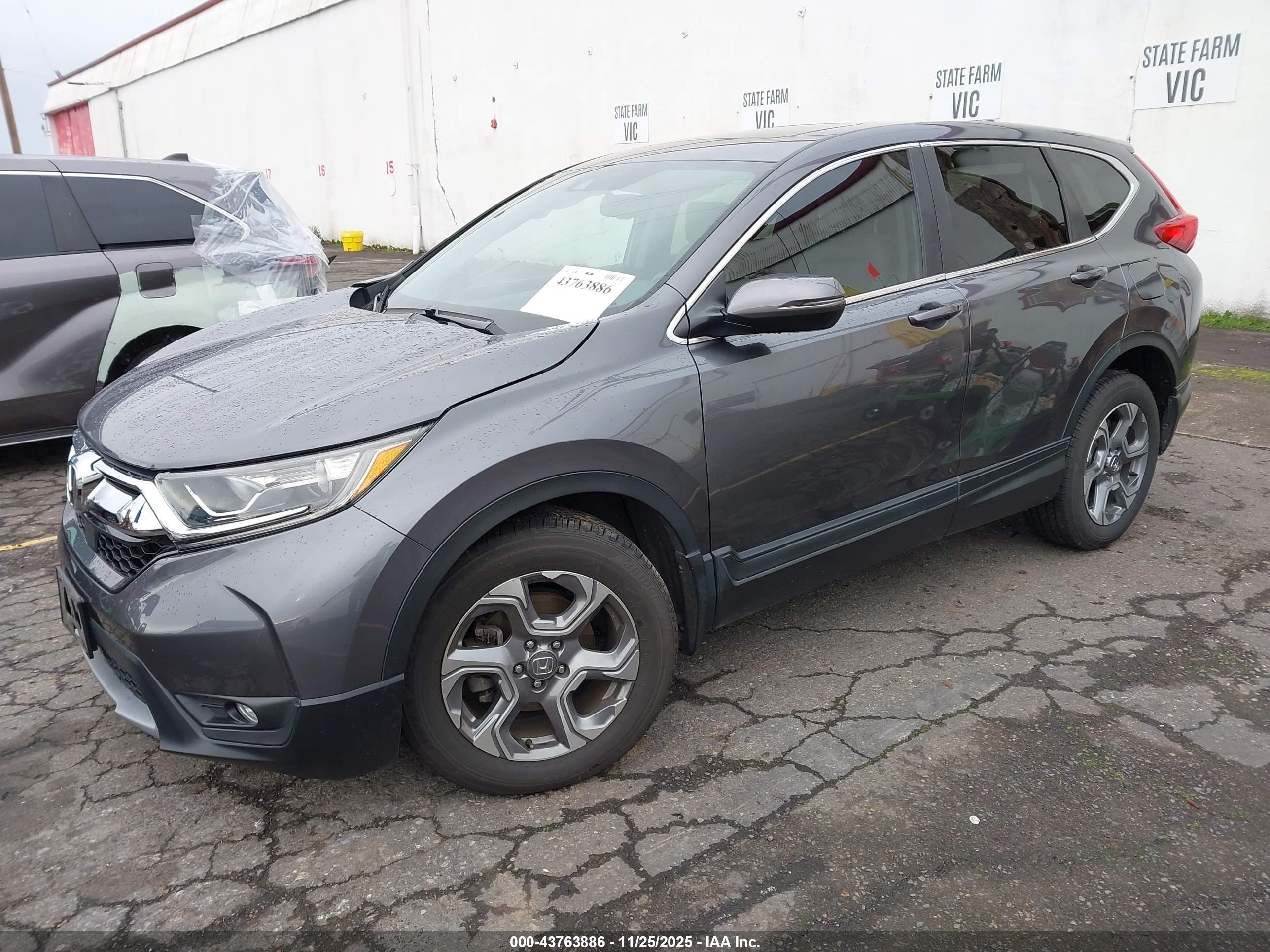 HONDA CR-V image 2