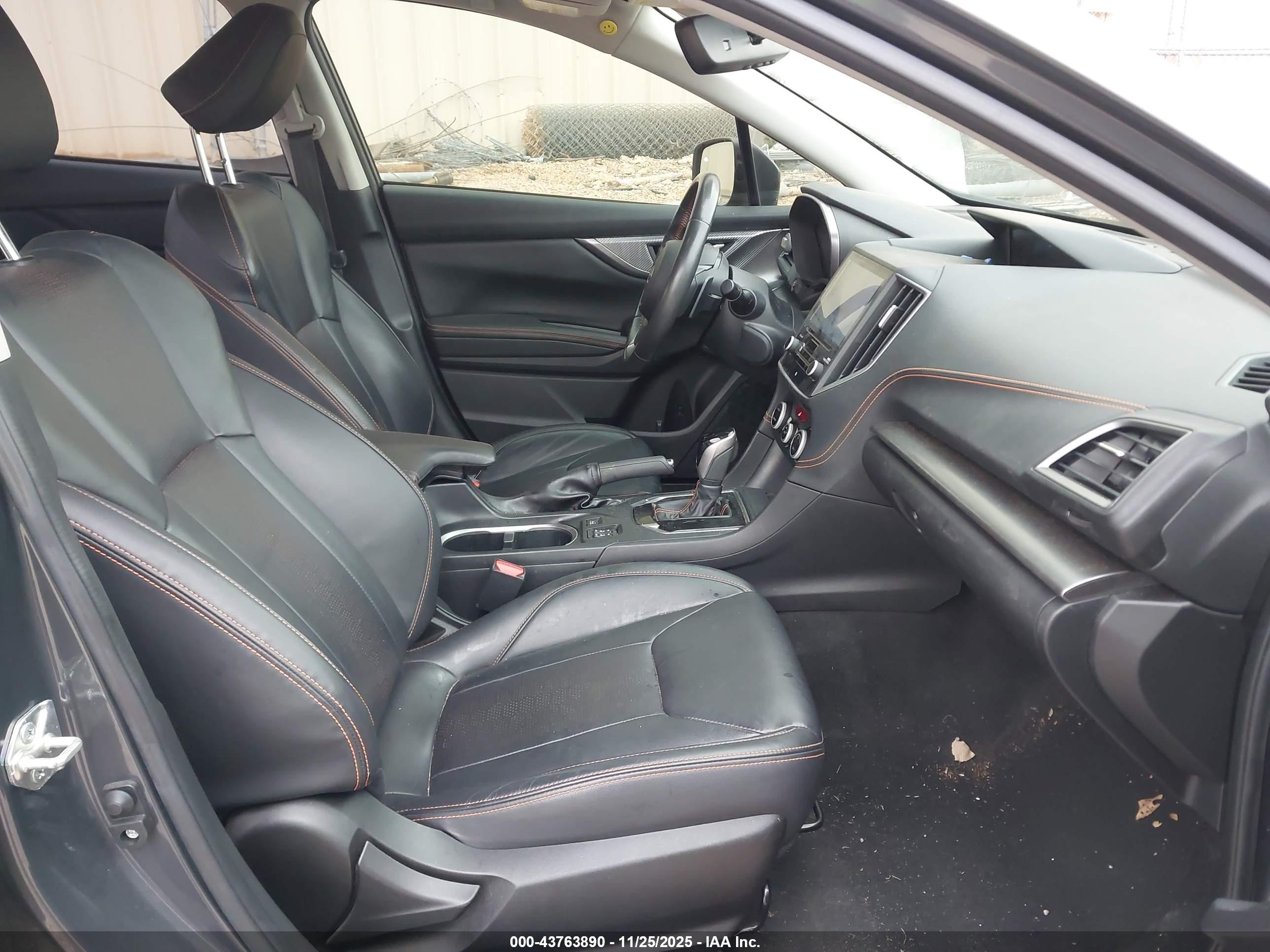 SUBARU CROSSTREK image 5