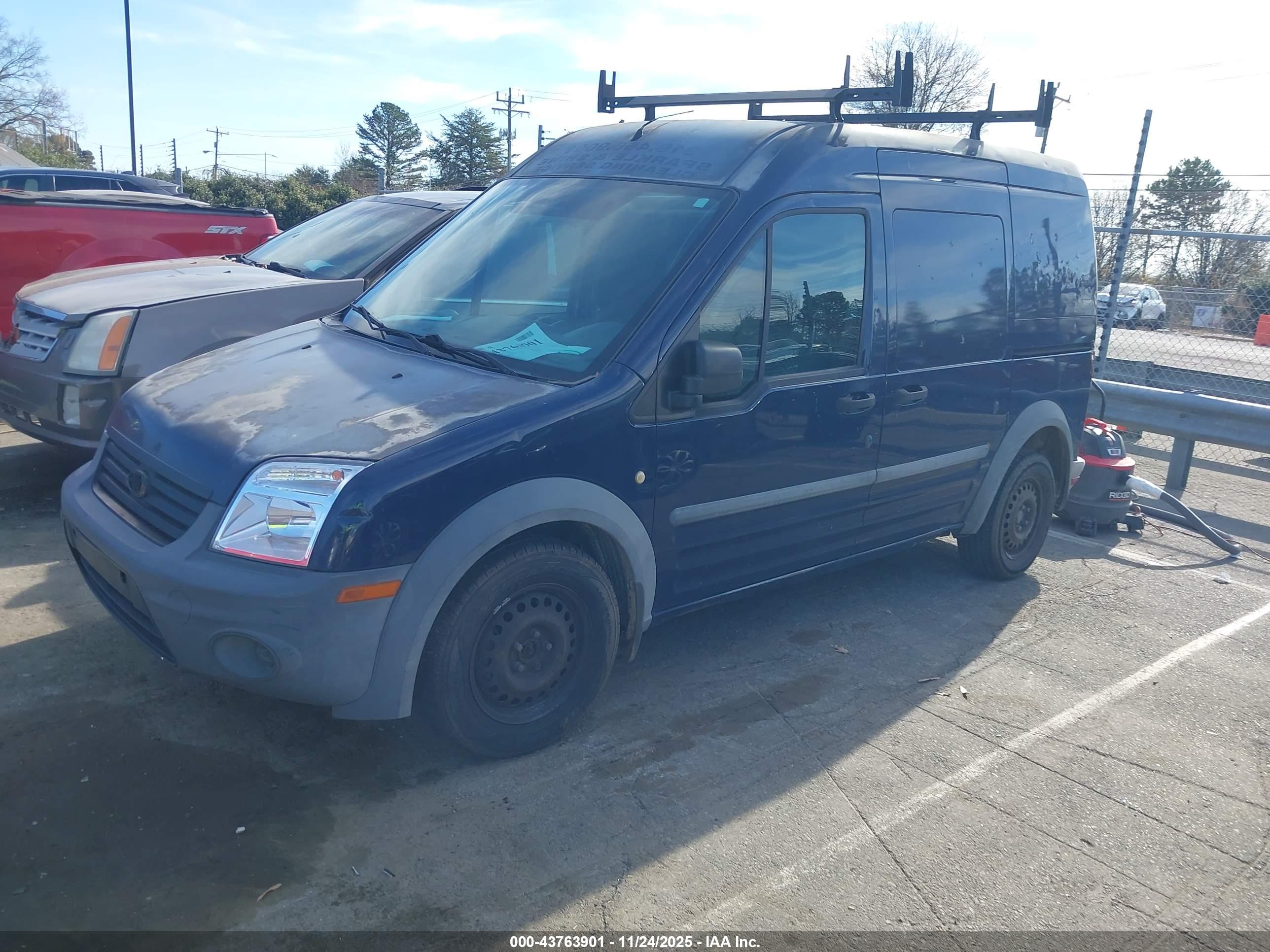FORD TRANSIT image 2