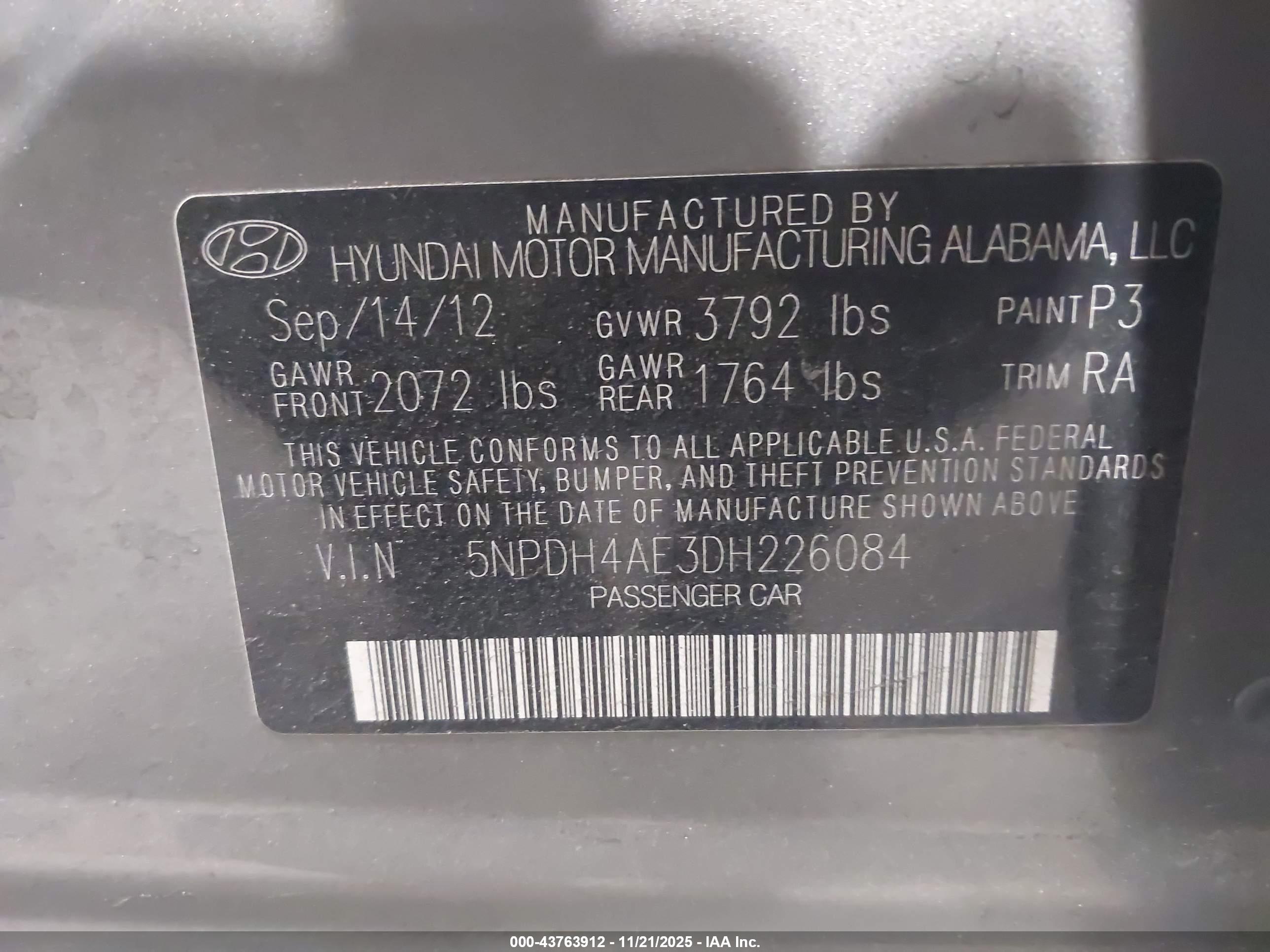 HYUNDAI ELANTRA image 9