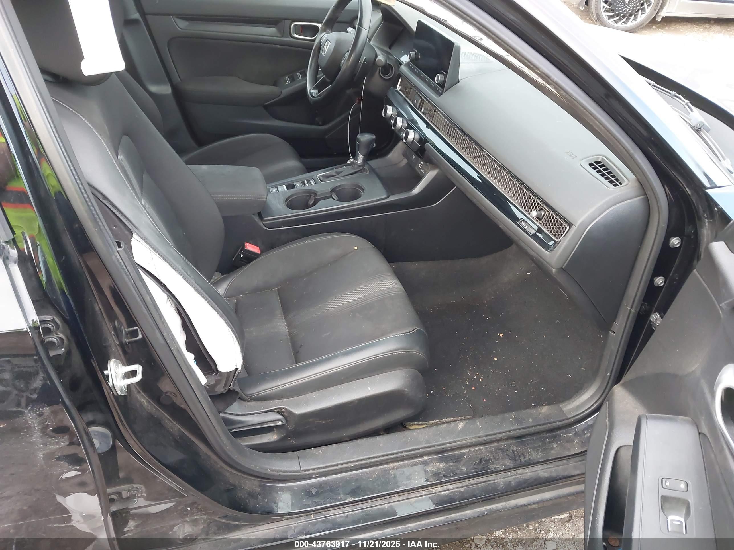HONDA CIVIC image 5