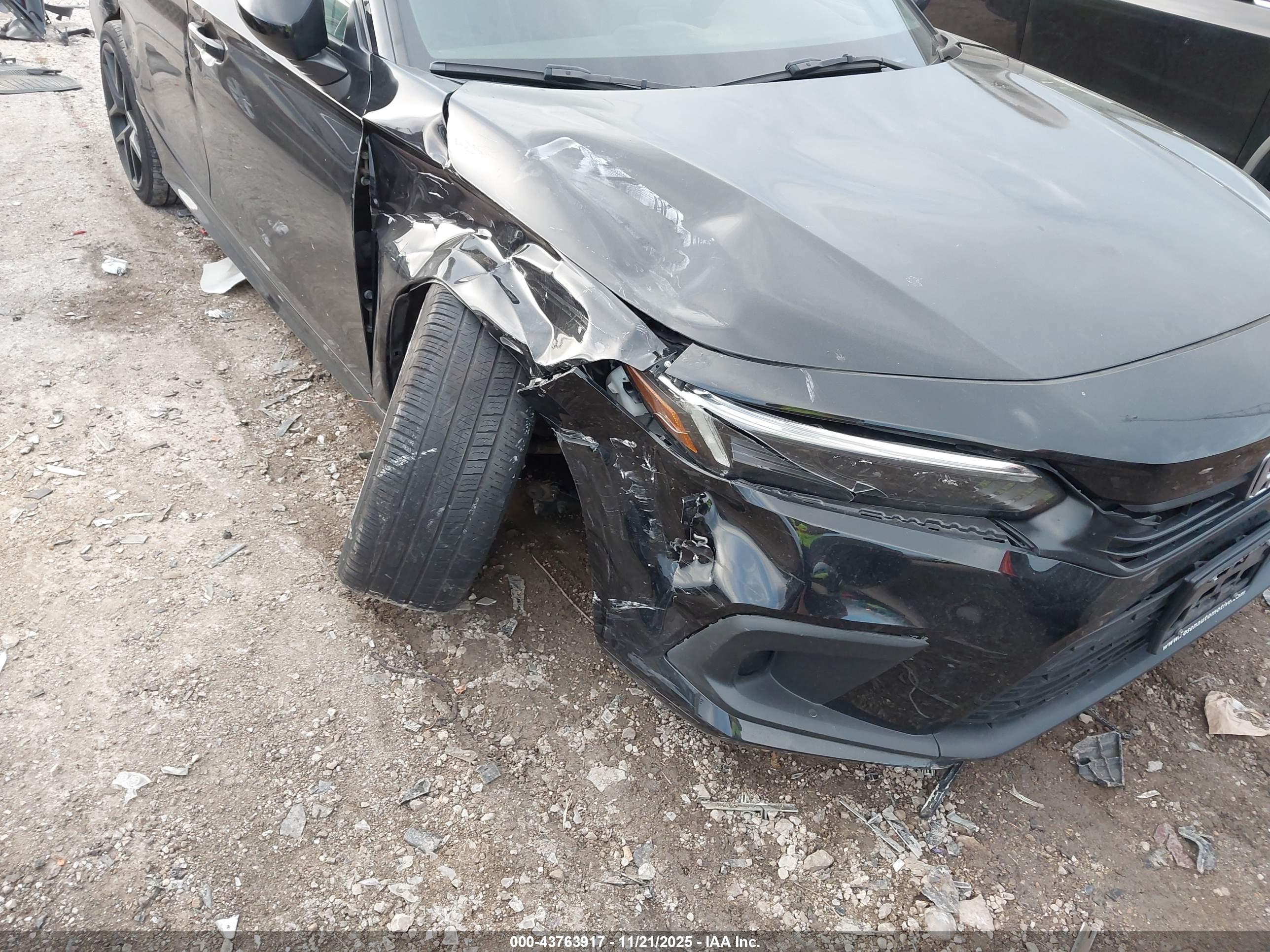 HONDA CIVIC image 6