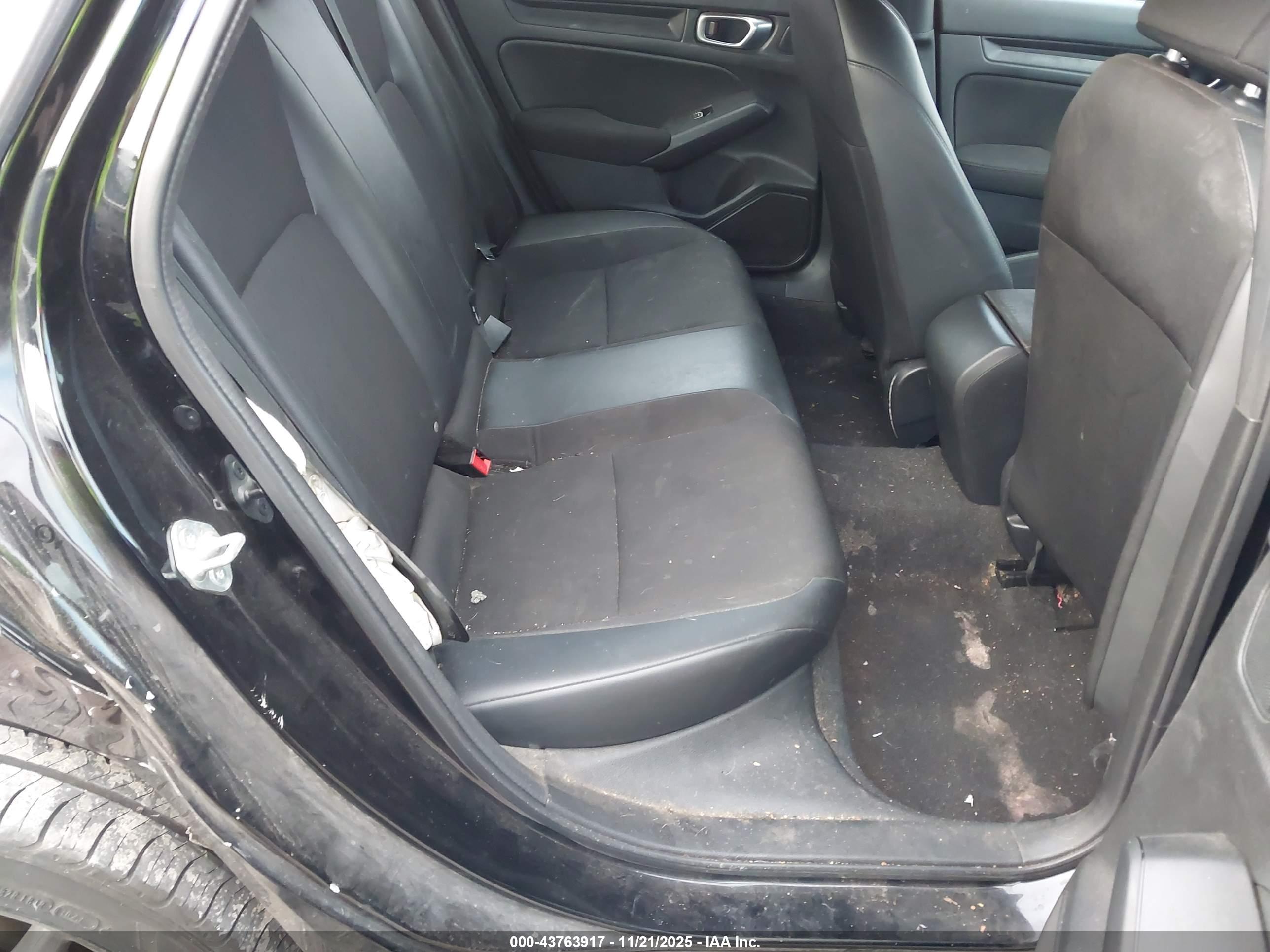 HONDA CIVIC image 8