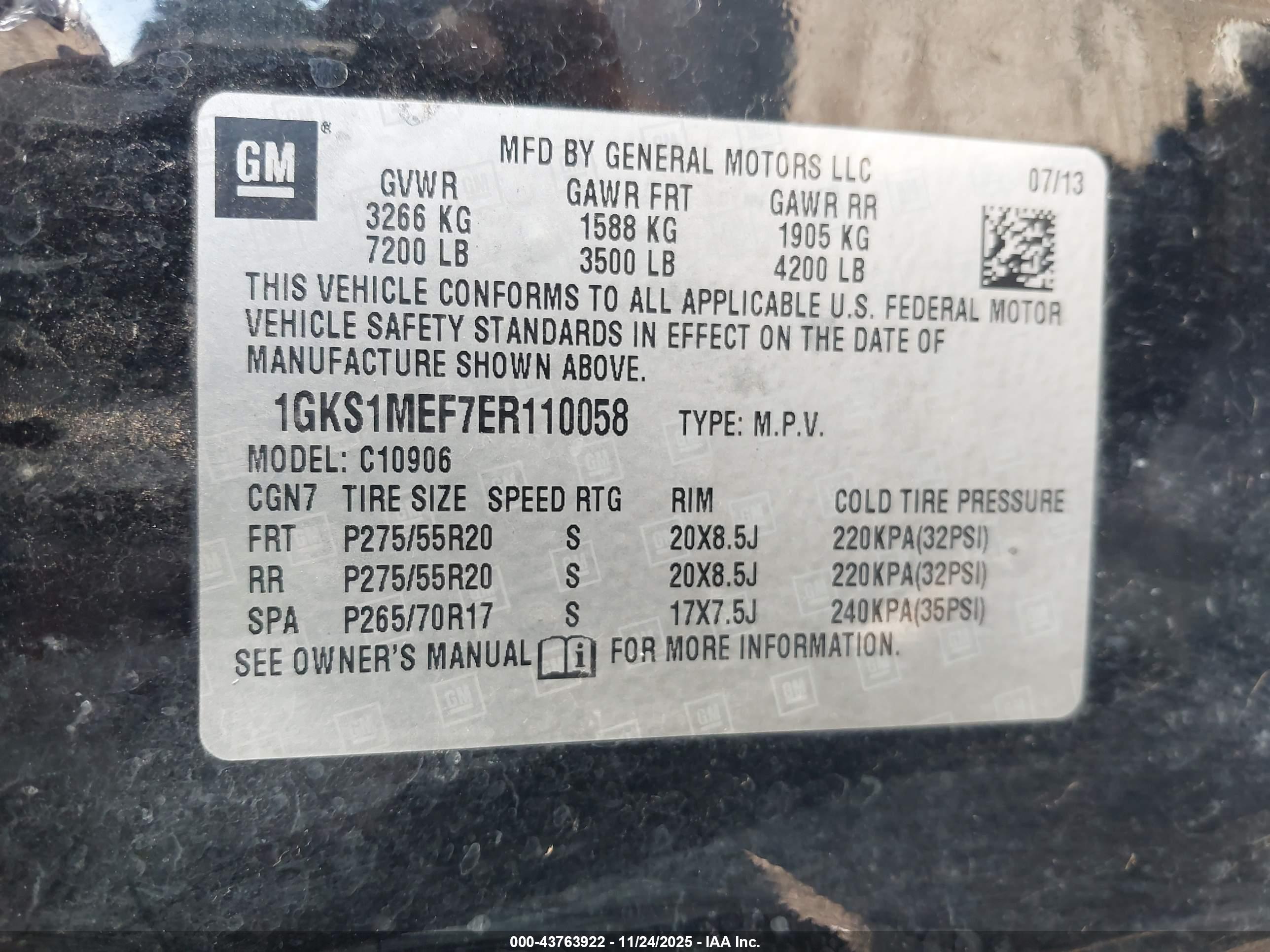 GMC YUKON image 9