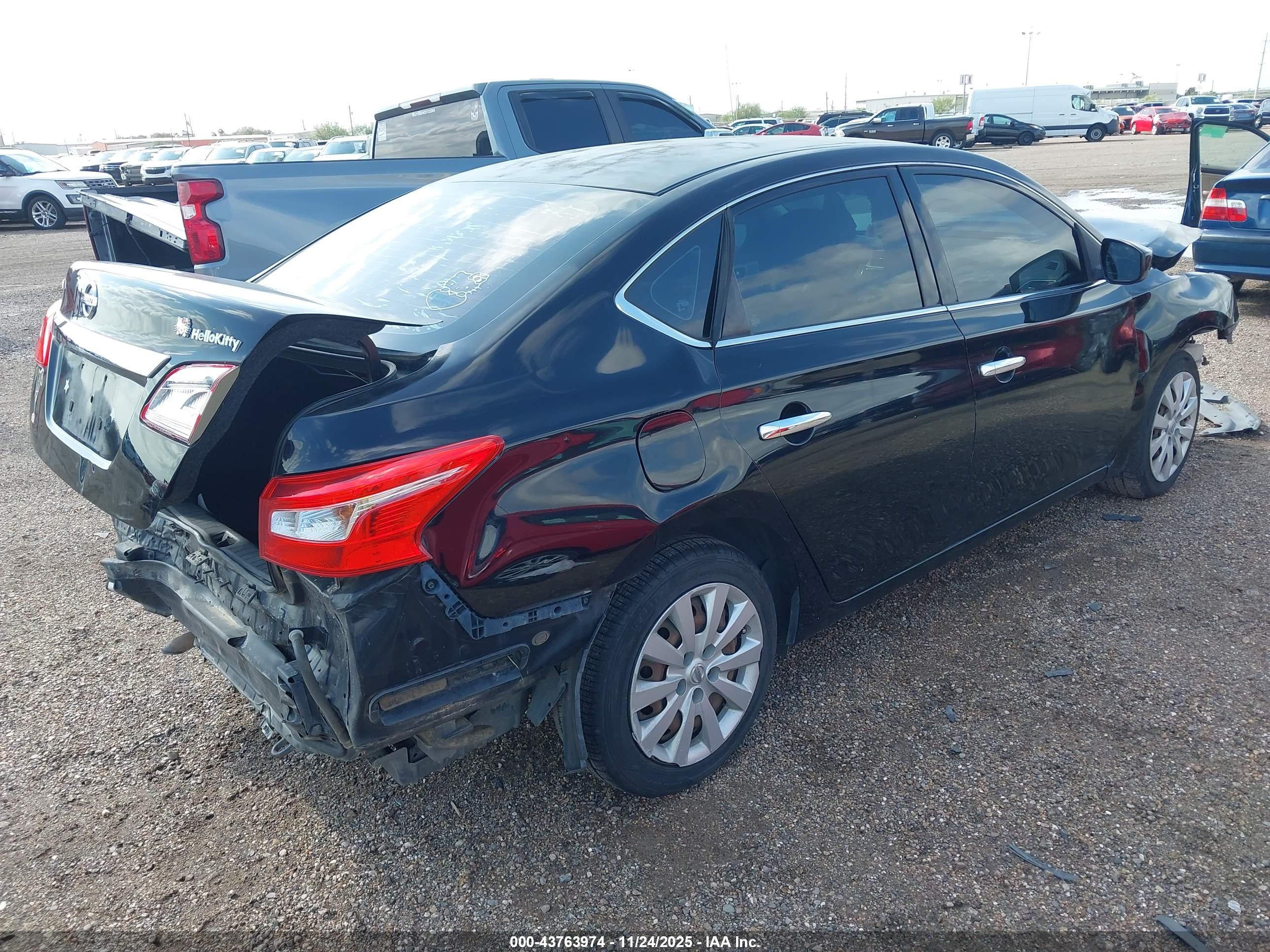NISSAN SENTRA image 4