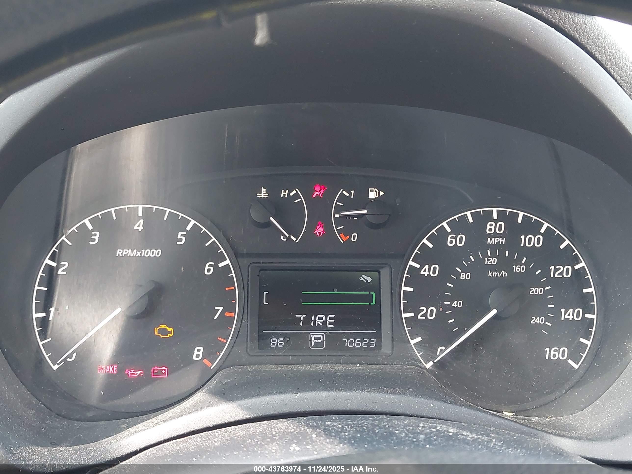 NISSAN SENTRA image 7