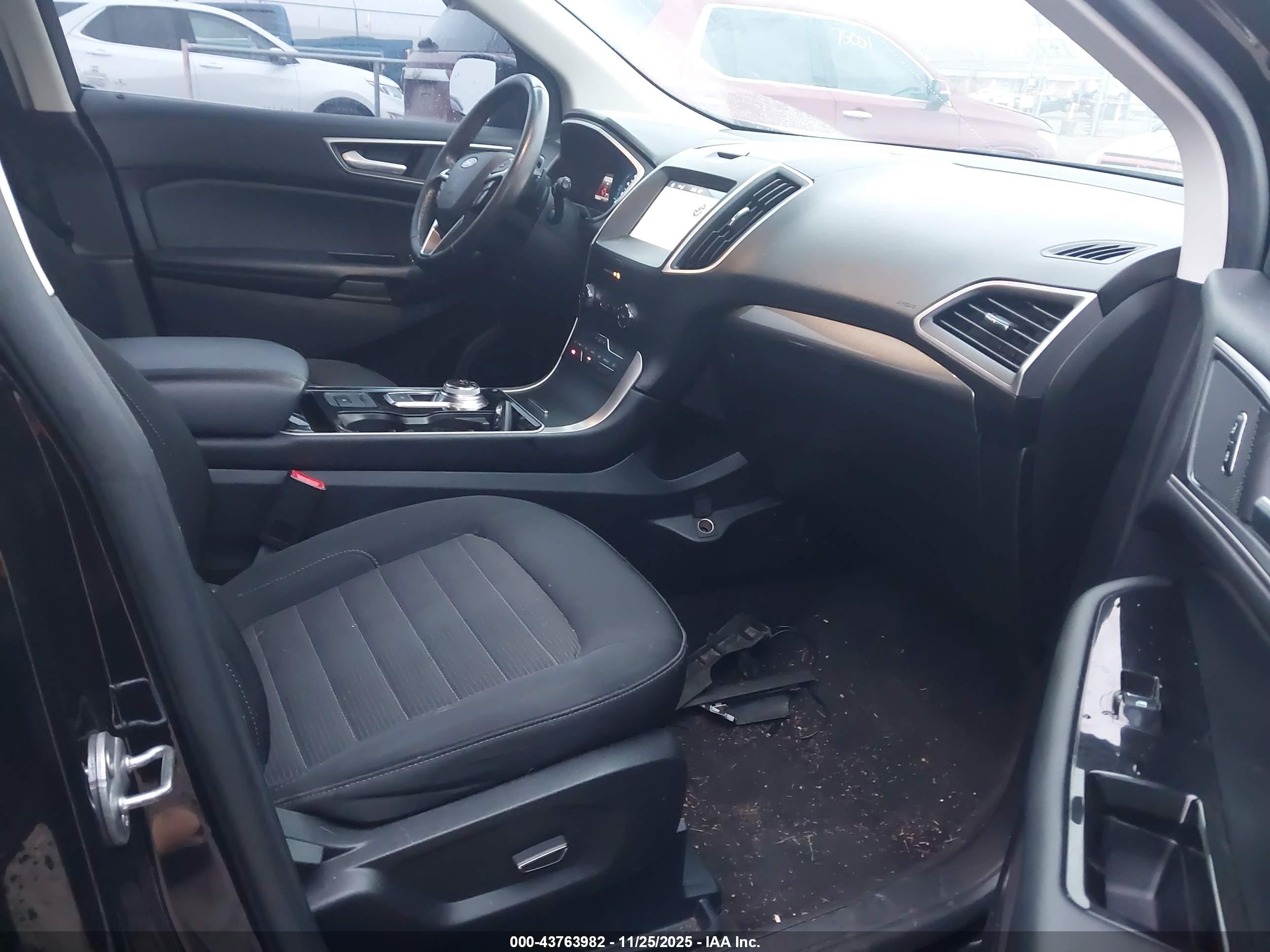 FORD EDGE image 5