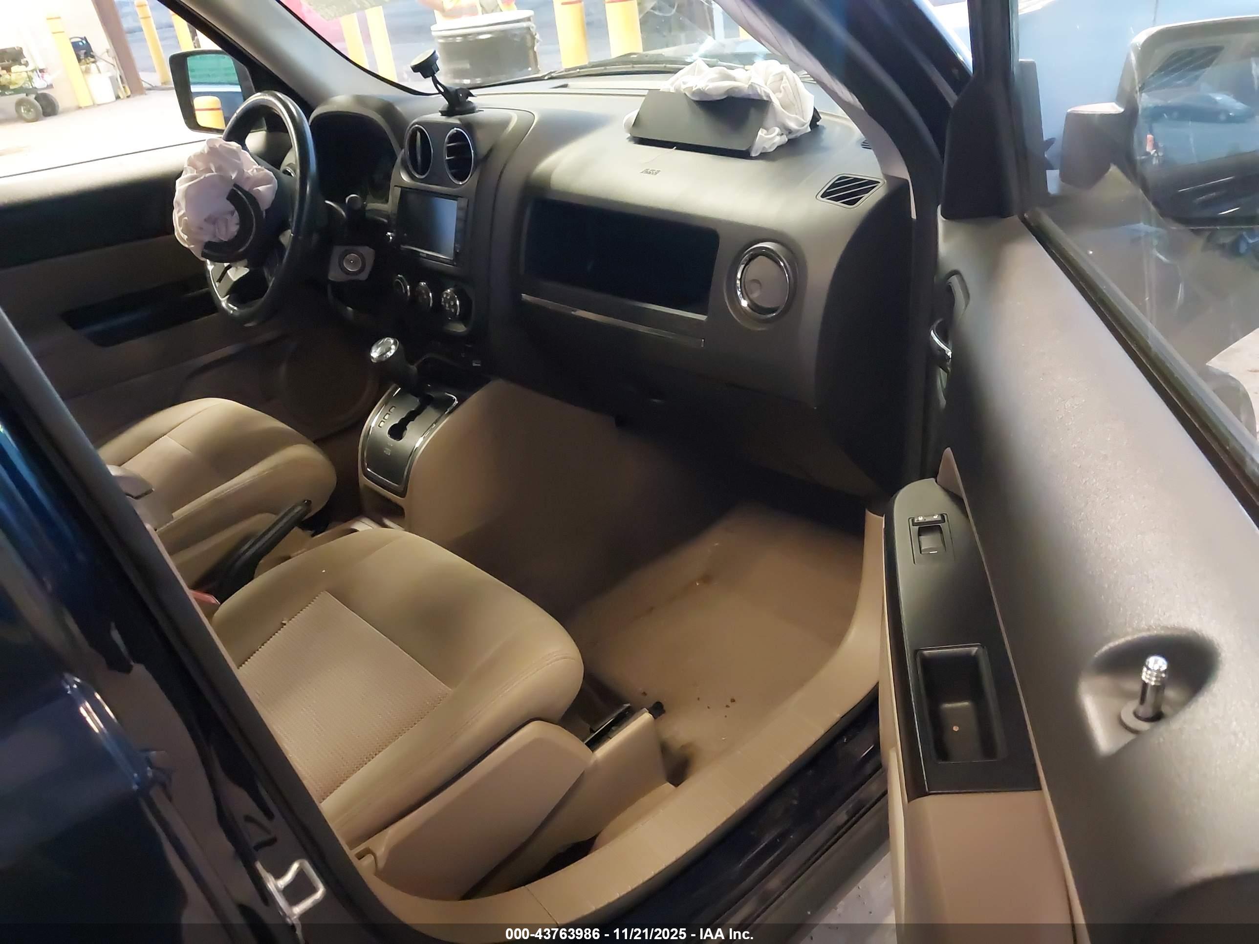 JEEP PATRIOT image 5