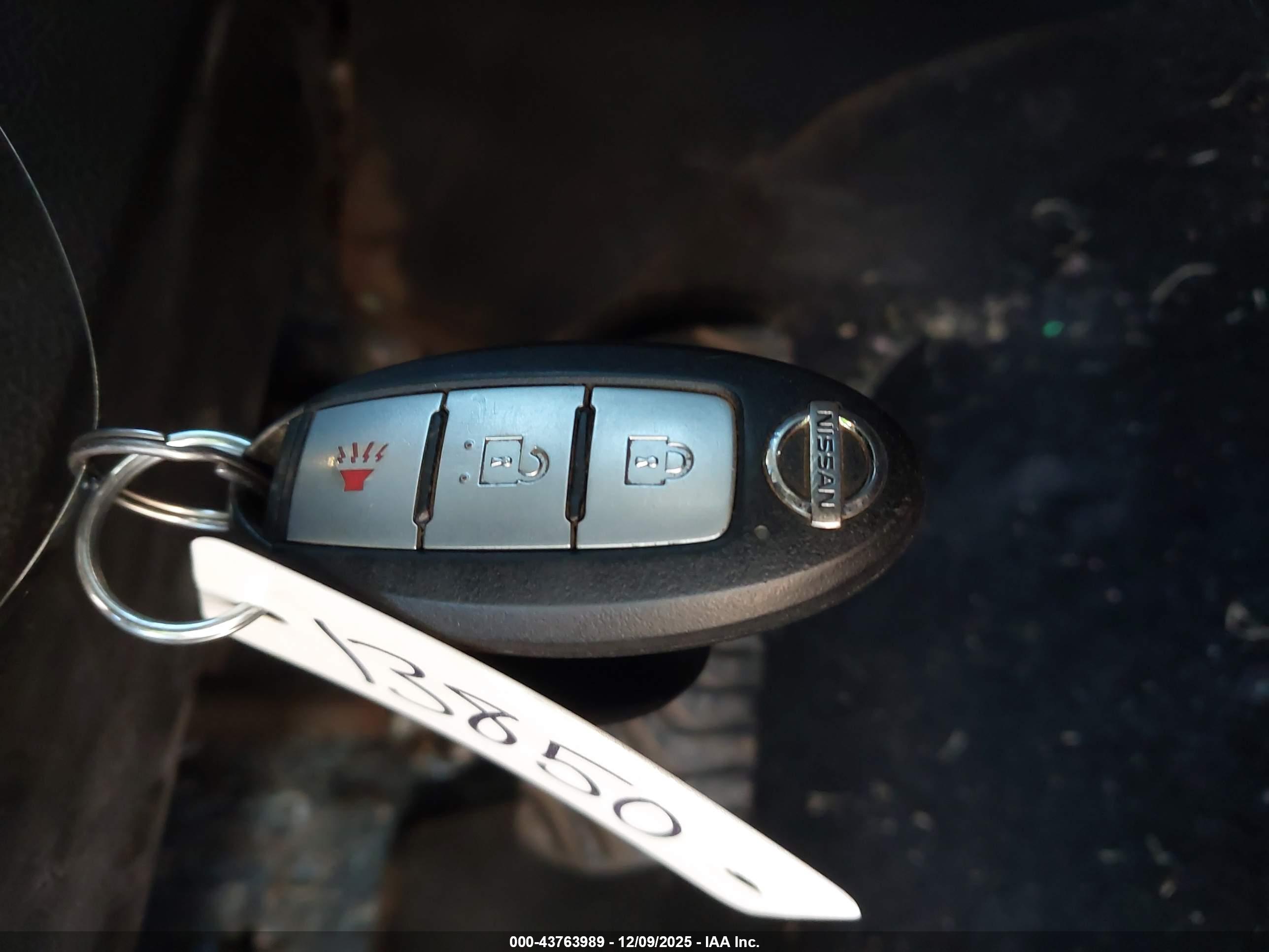 NISSAN KICKS image 11