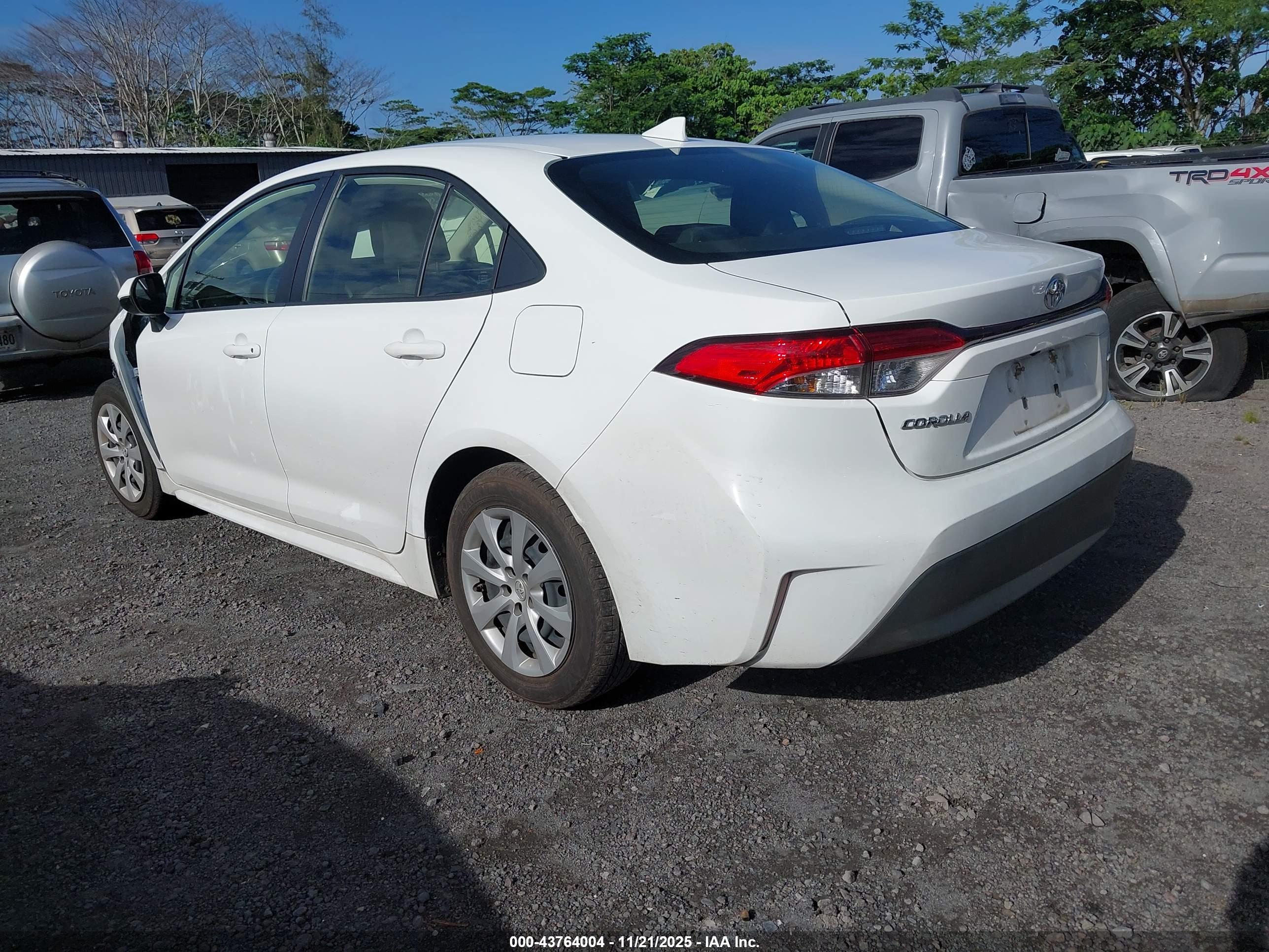 TOYOTA COROLLA image 3