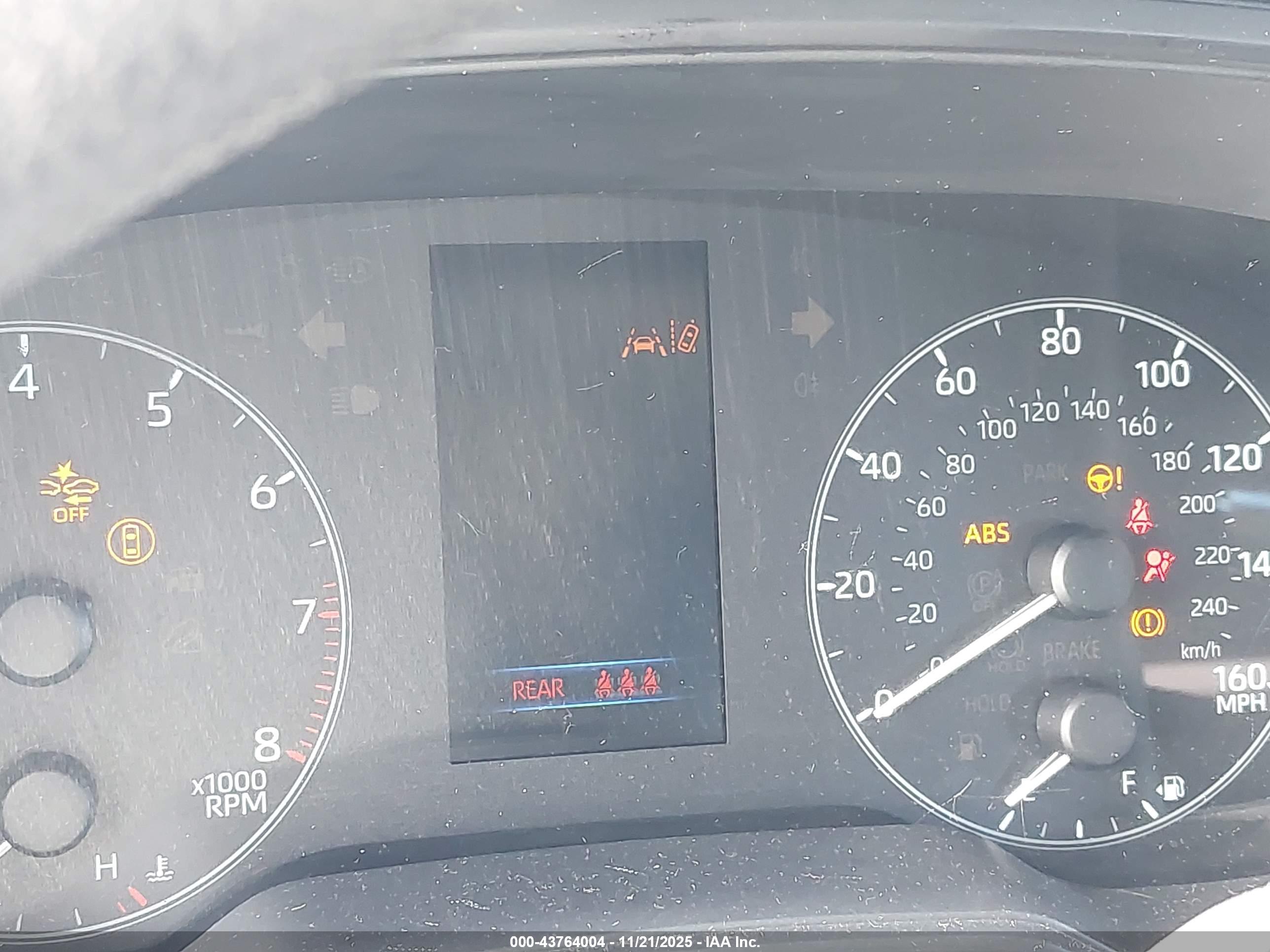 TOYOTA COROLLA image 7