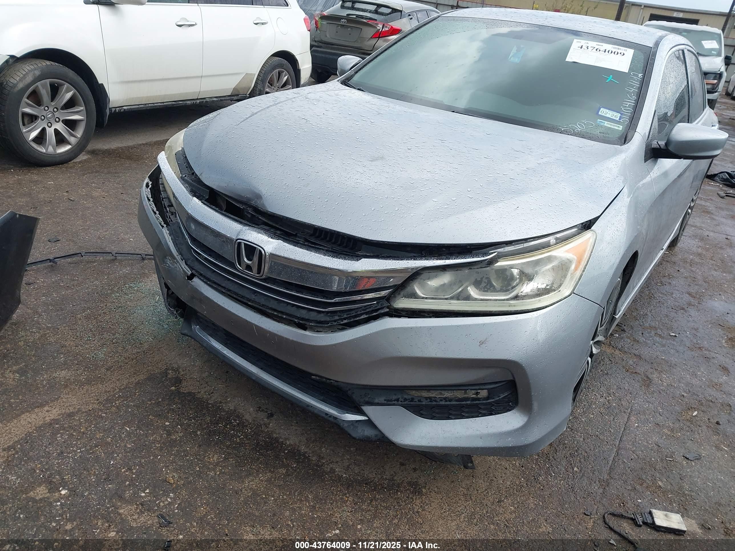 HONDA ACCORD image 6