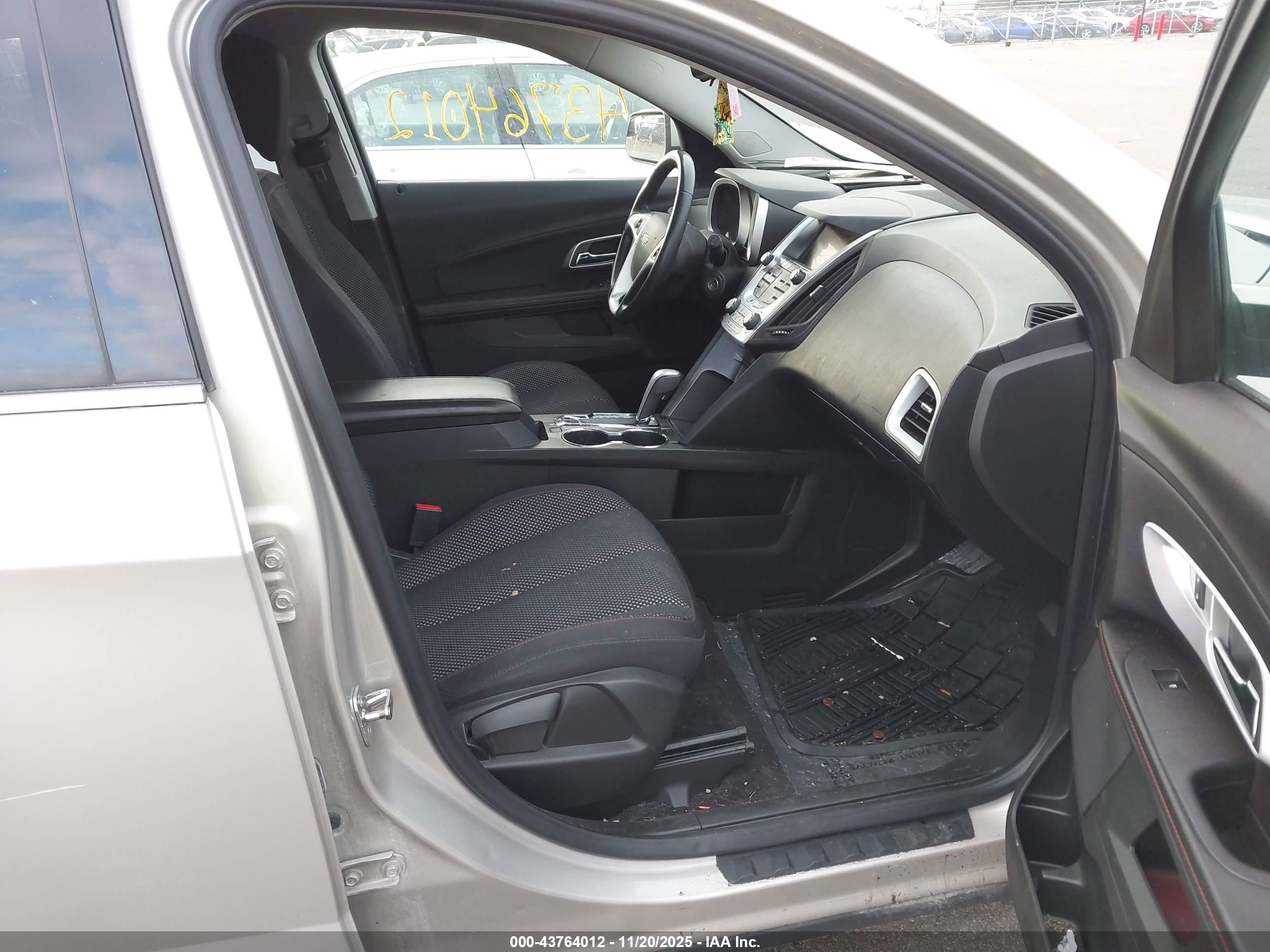 CHEVROLET EQUINOX image 5