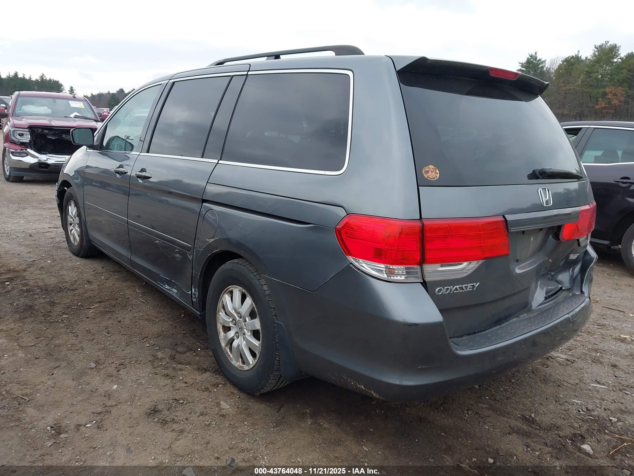 HONDA ODYSSEY image 3