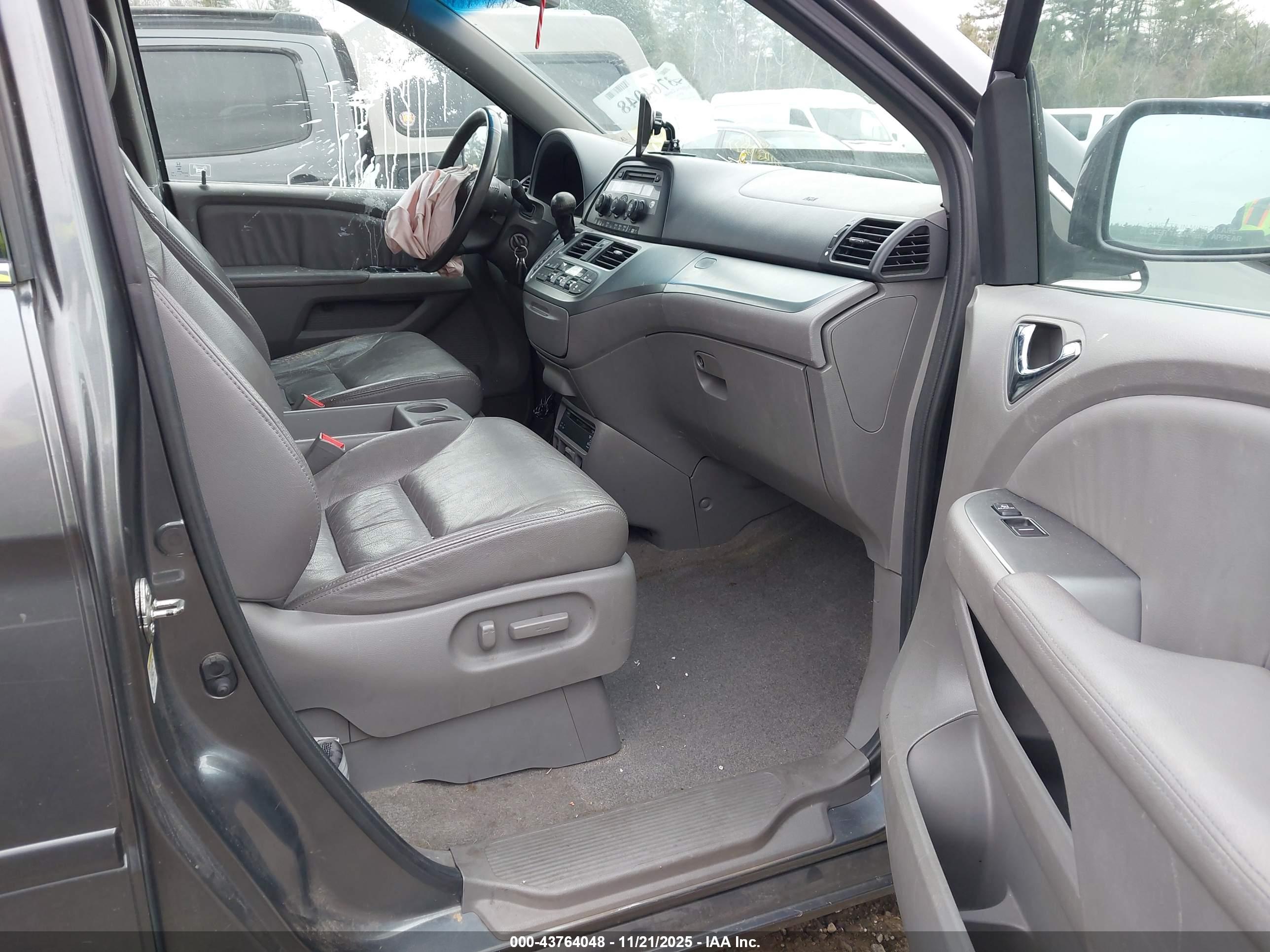 HONDA ODYSSEY image 5