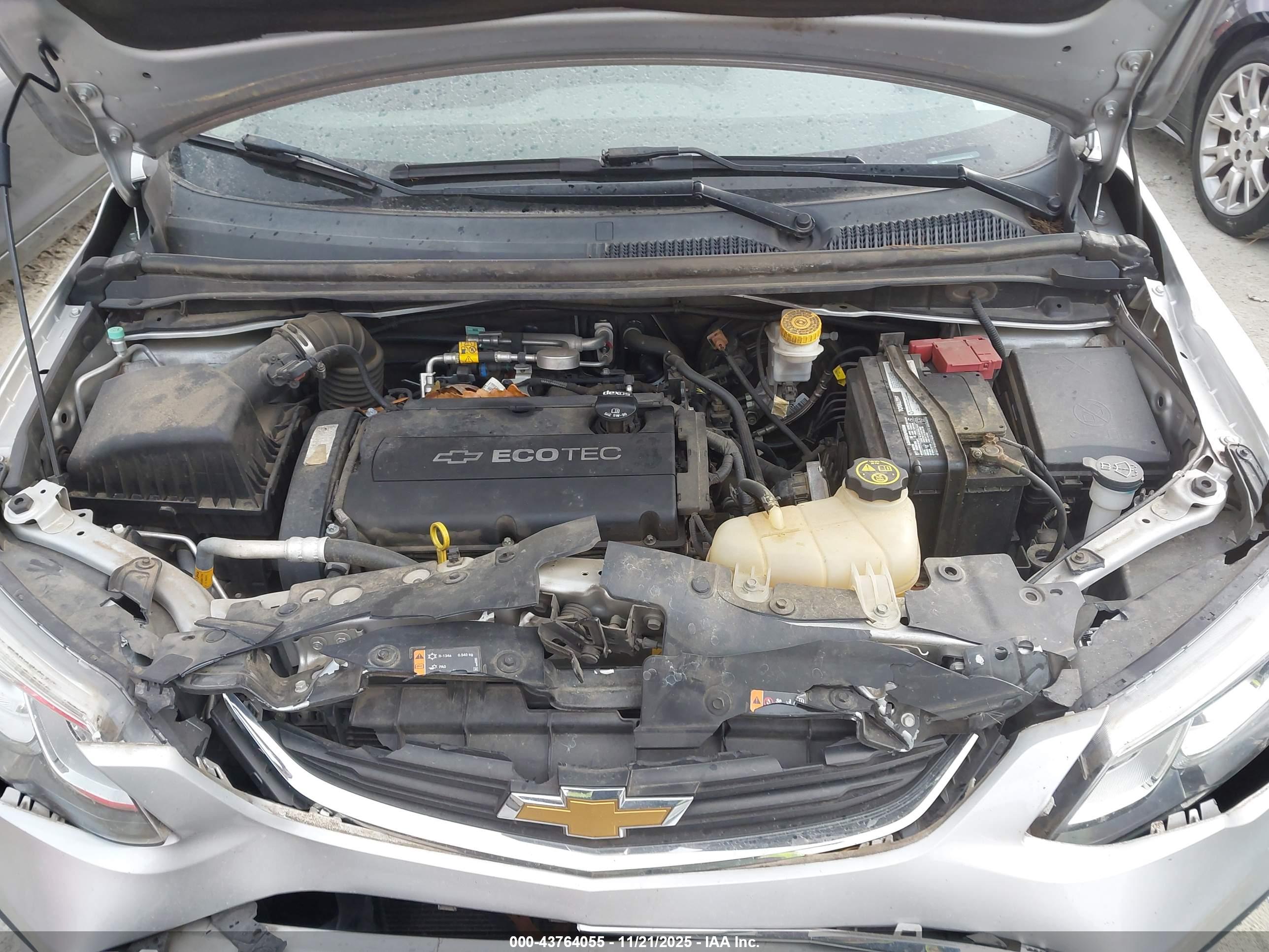 CHEVROLET SONIC image 10