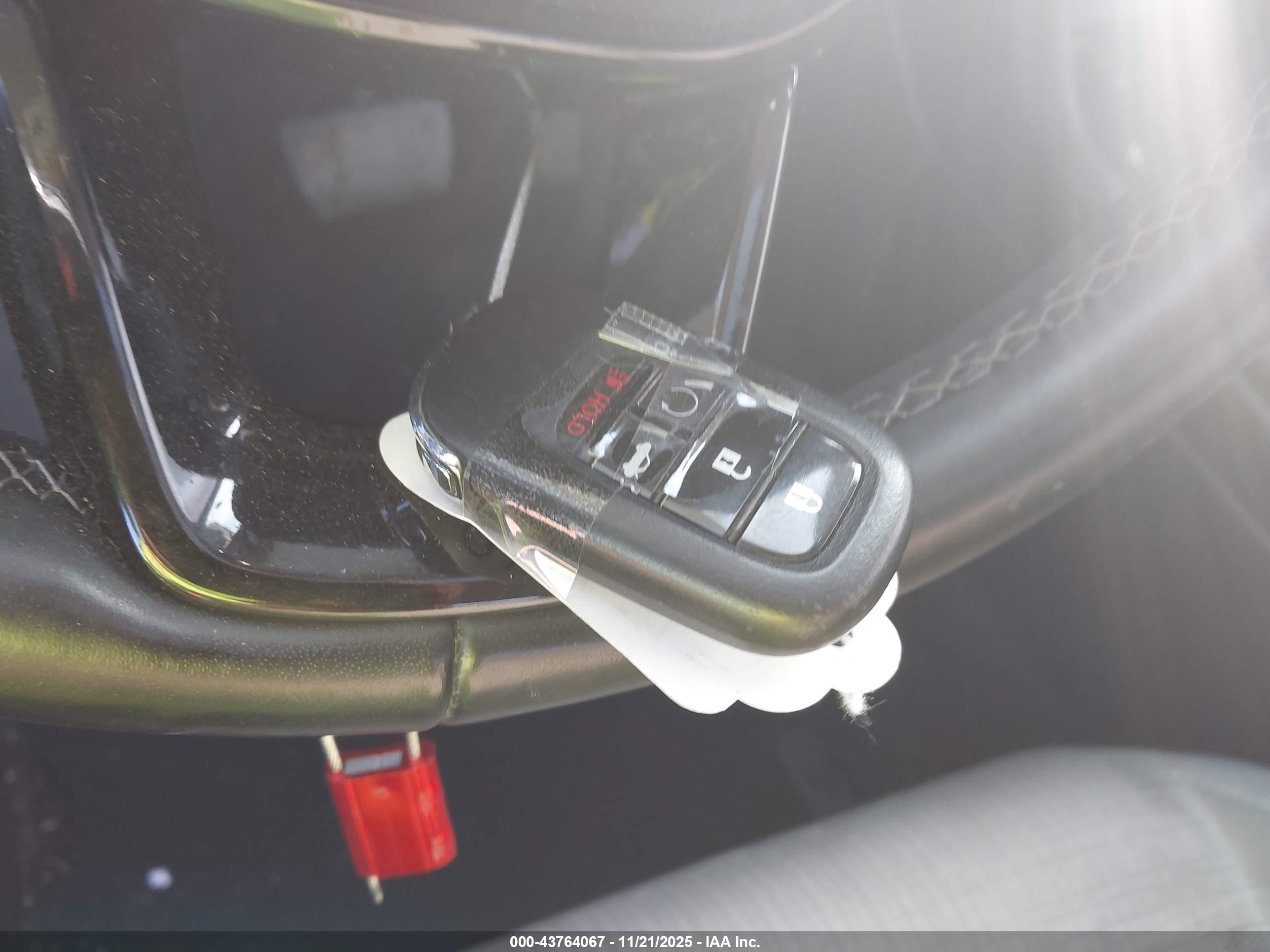 HONDA CIVIC image 11