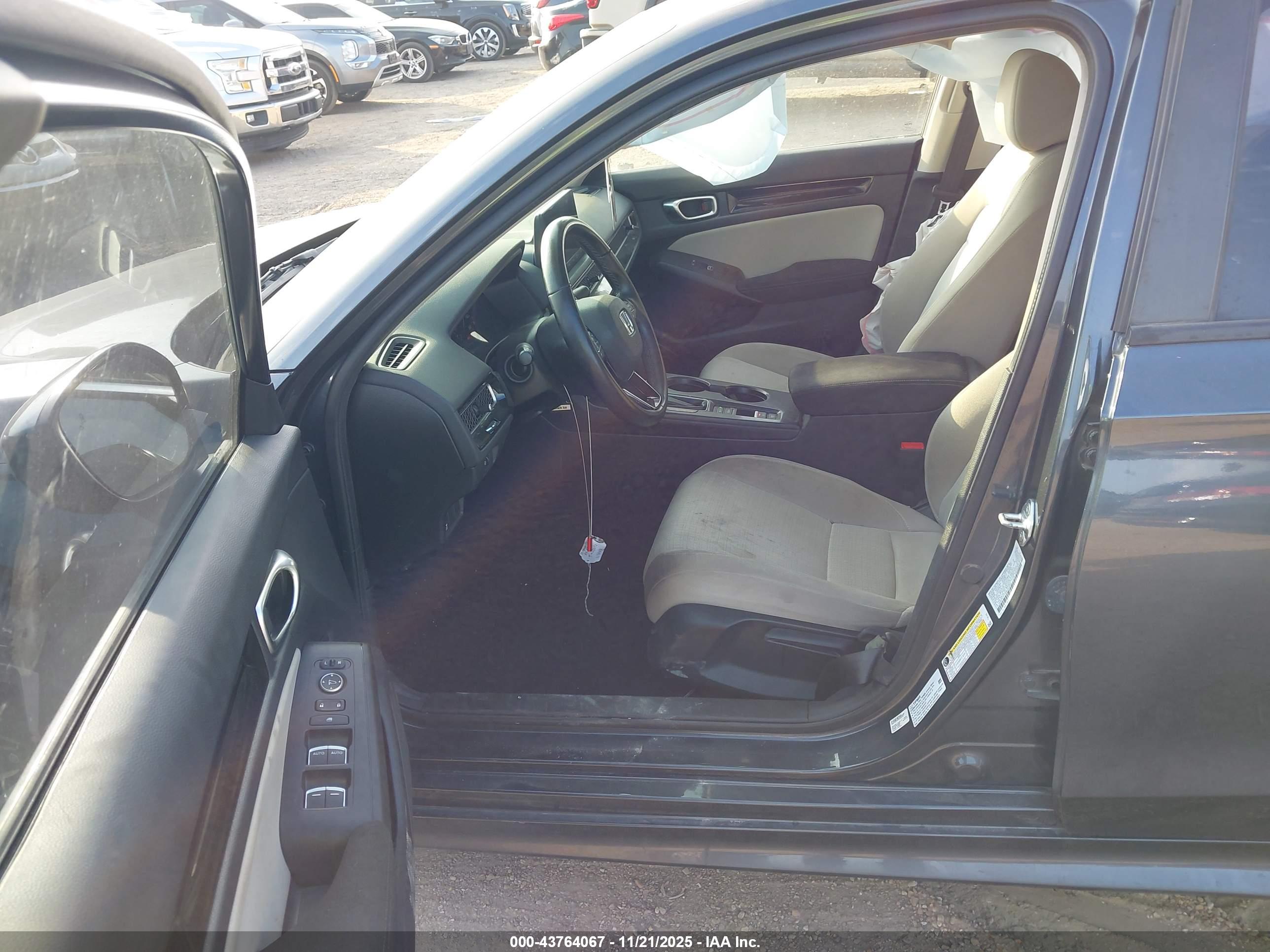 HONDA CIVIC image 5