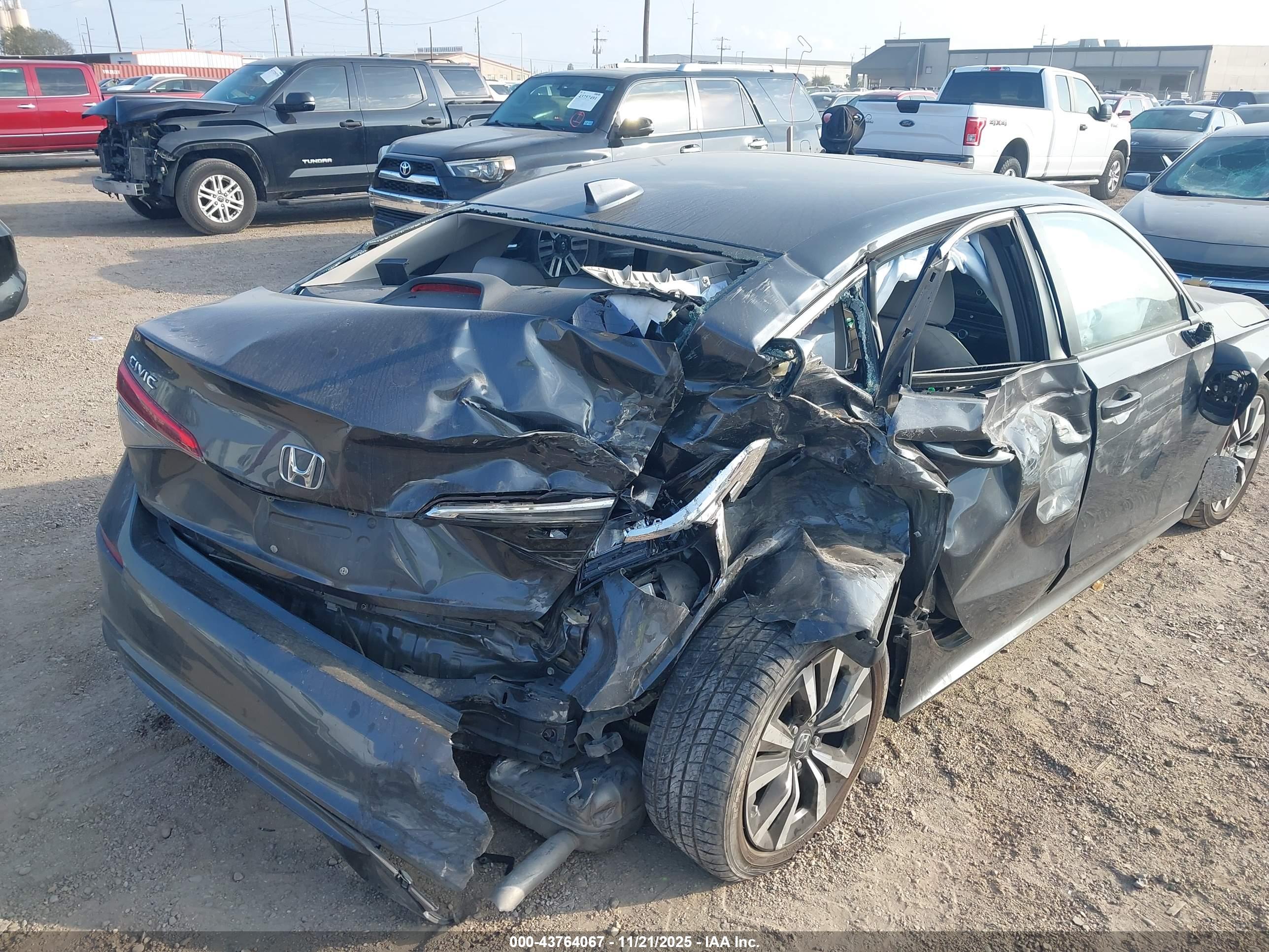 HONDA CIVIC image 6