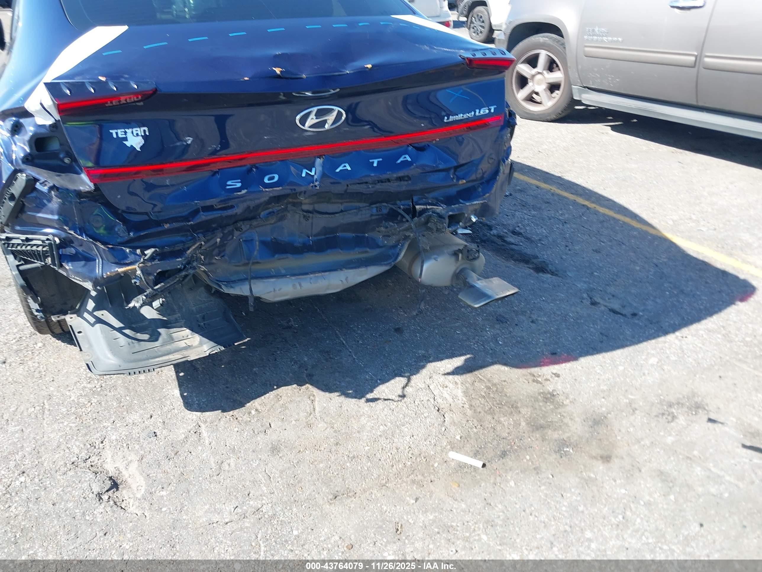 HYUNDAI SONATA image 6