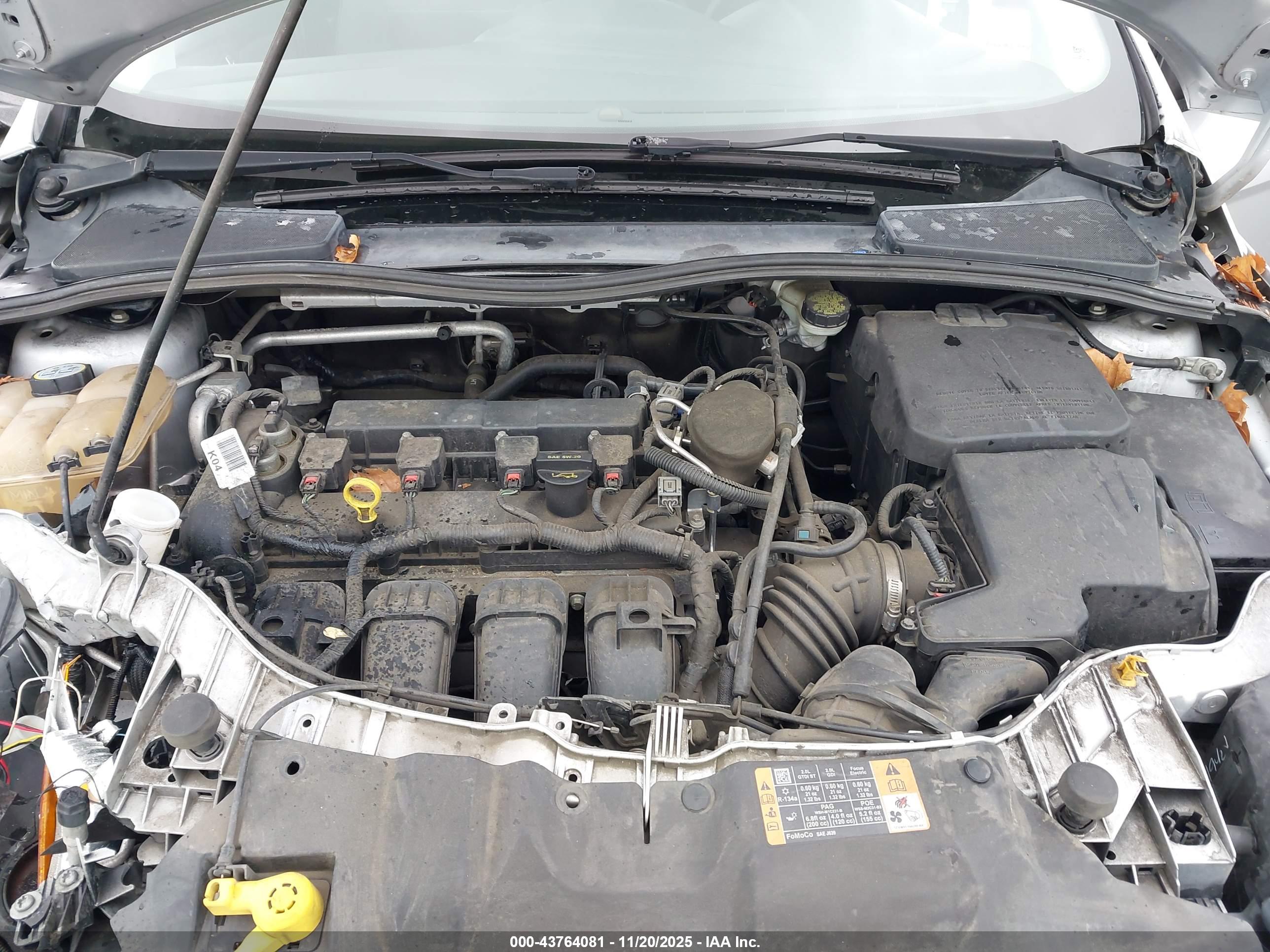 FORD FOCUS image 10