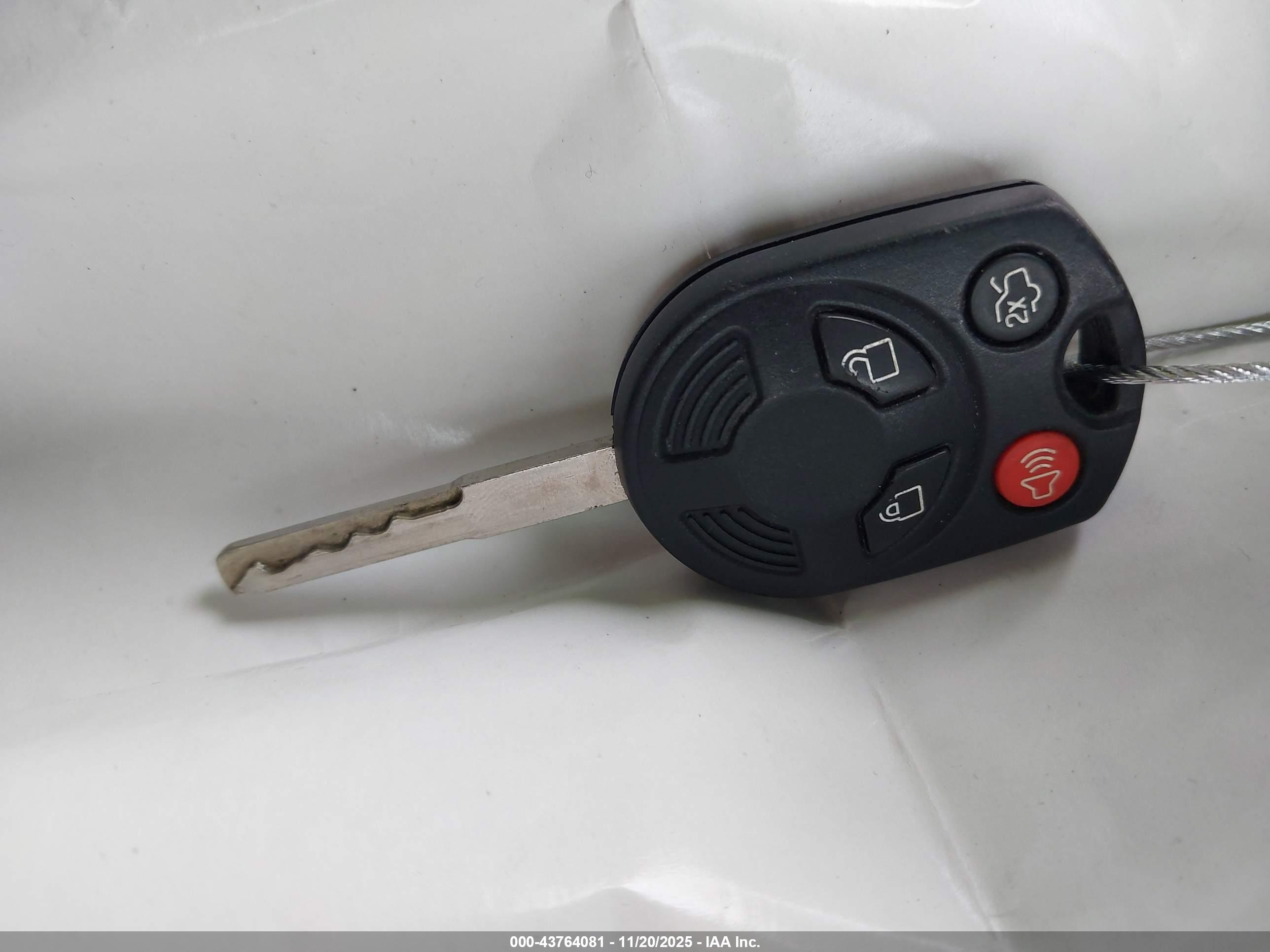 FORD FOCUS image 11