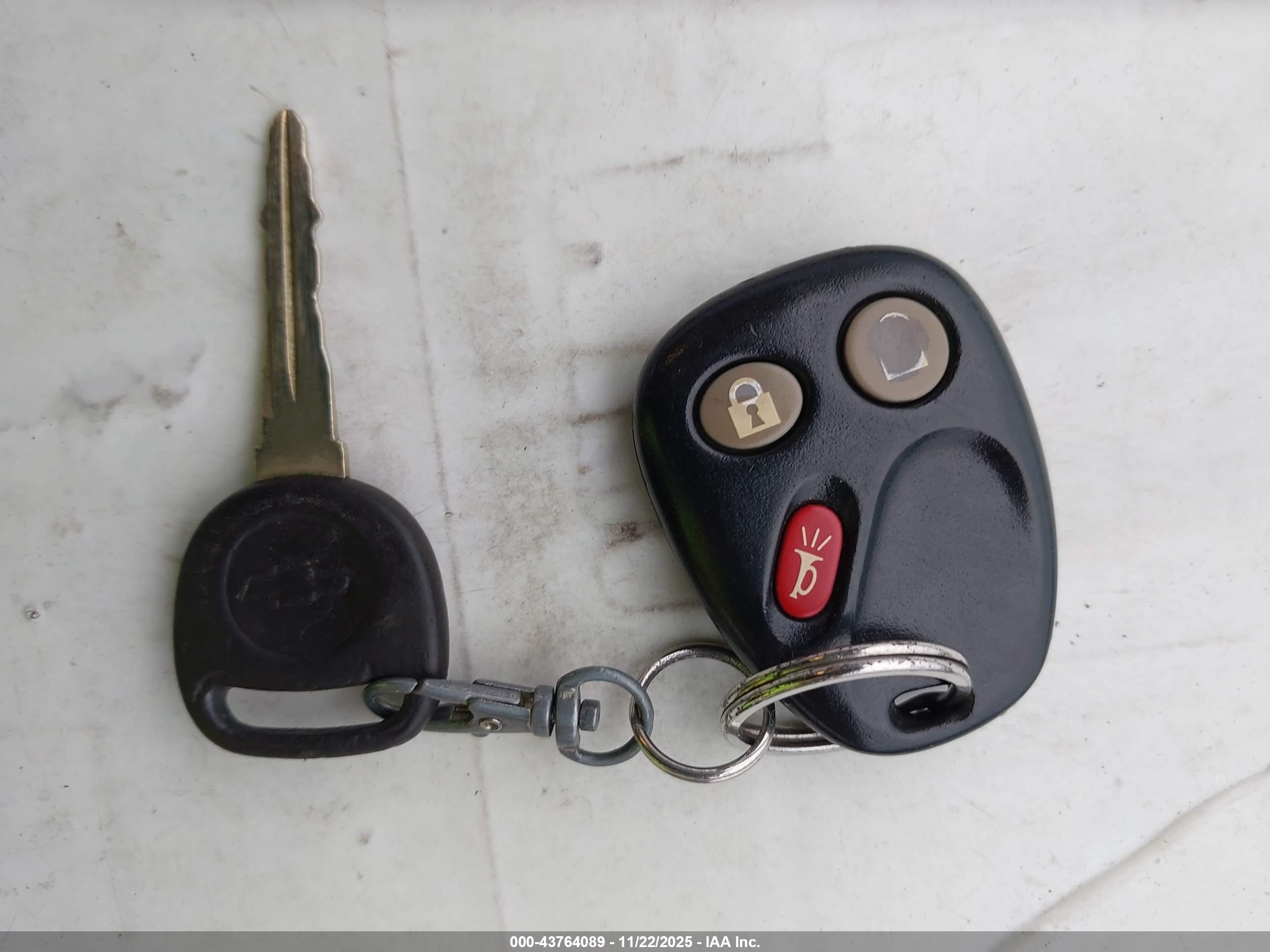 CHEVROLET EQUINOX image 11